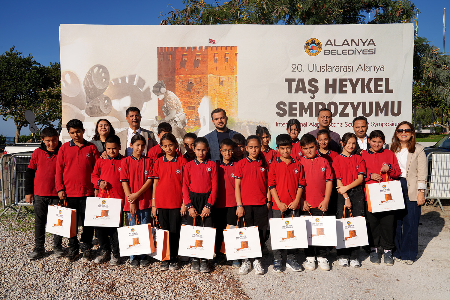 O G R E N C I L E R S A N A T L A B U L U S T U 1021070 302985