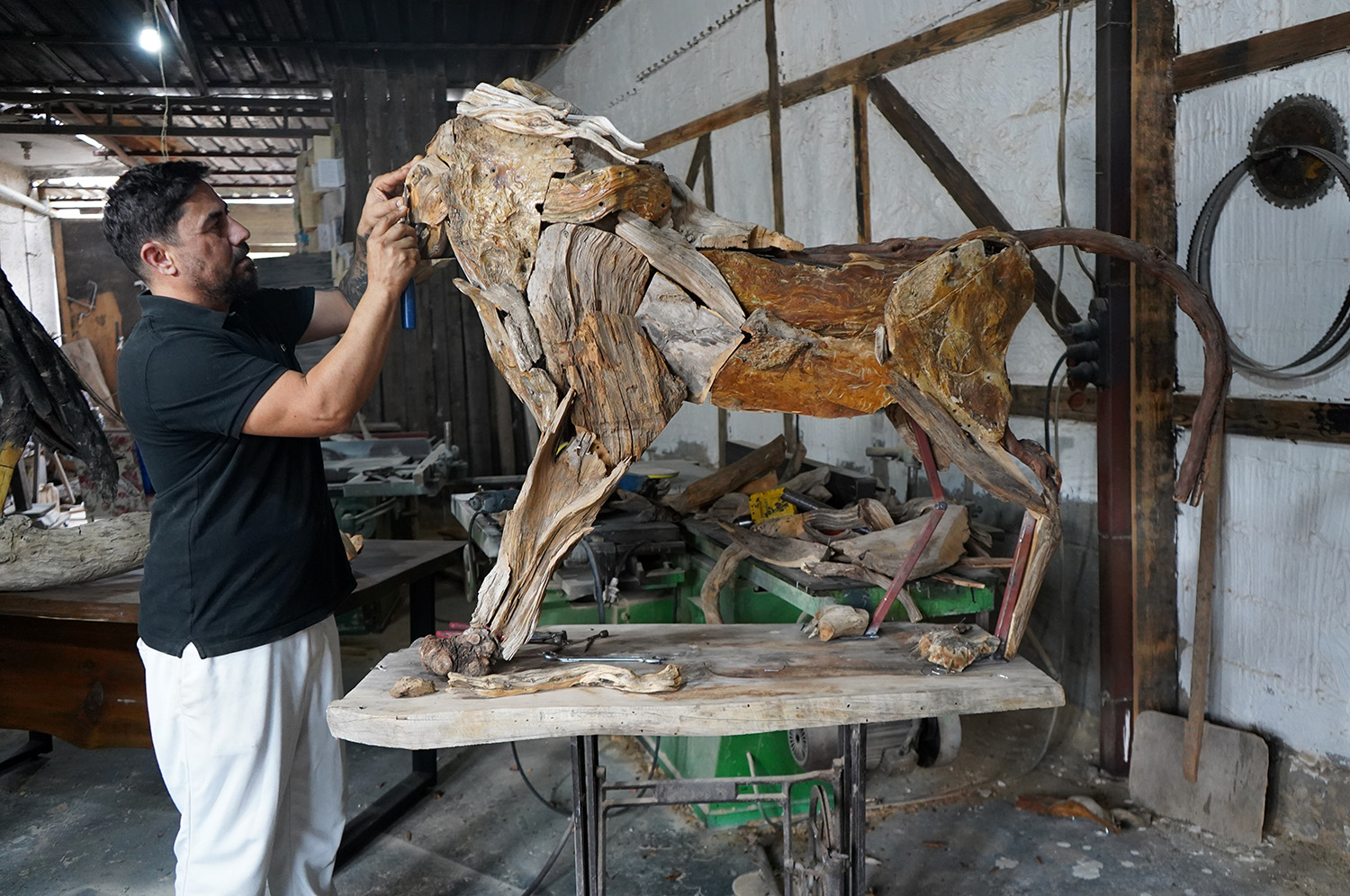 O L D U R U L E N A S L A N Z E U S U N A G A C T A N H E Y K E L I 996180 295521