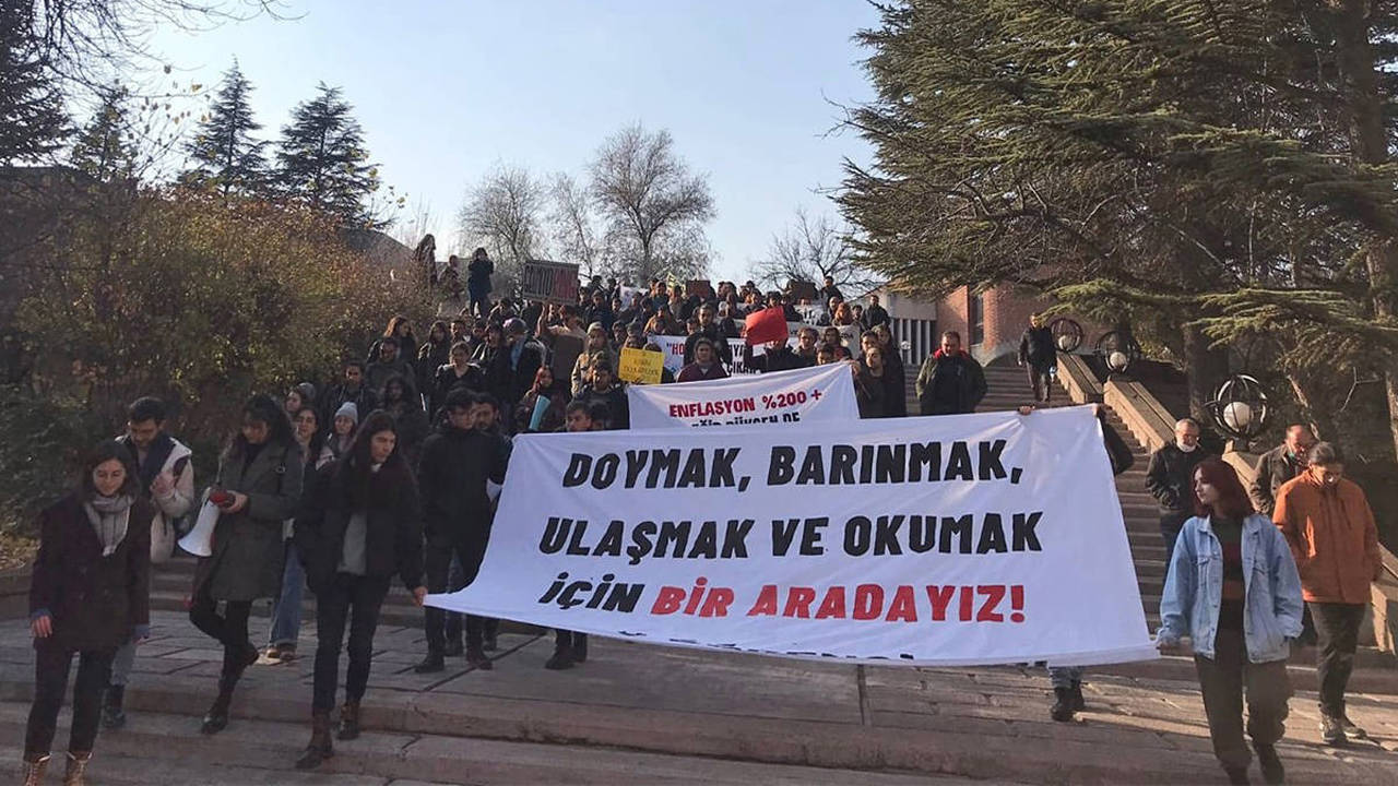 Öğrenciler Geçinemiyor (1)-1