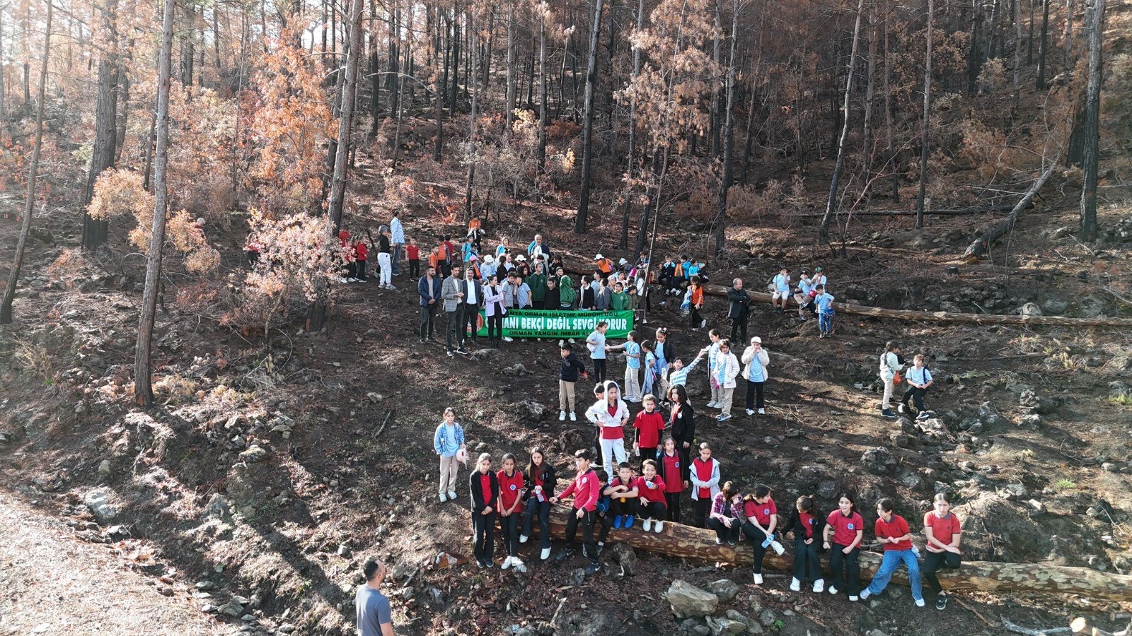 Öğrencilere Yangın Ve Çevre Bilinci Konusunda Yerinde Bilgi Verildi (5)
