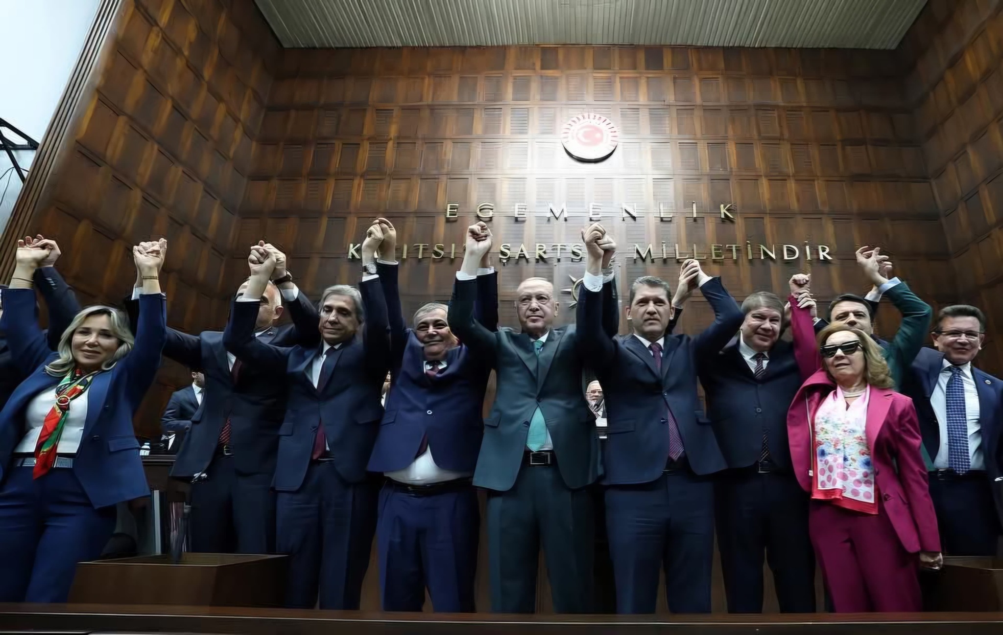 Olan Merderes Turele Oldu (1)