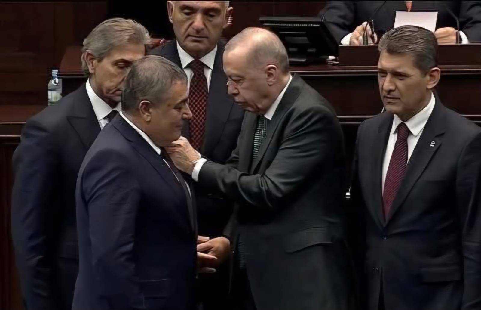 Olan Merderes Turele Oldu (3)