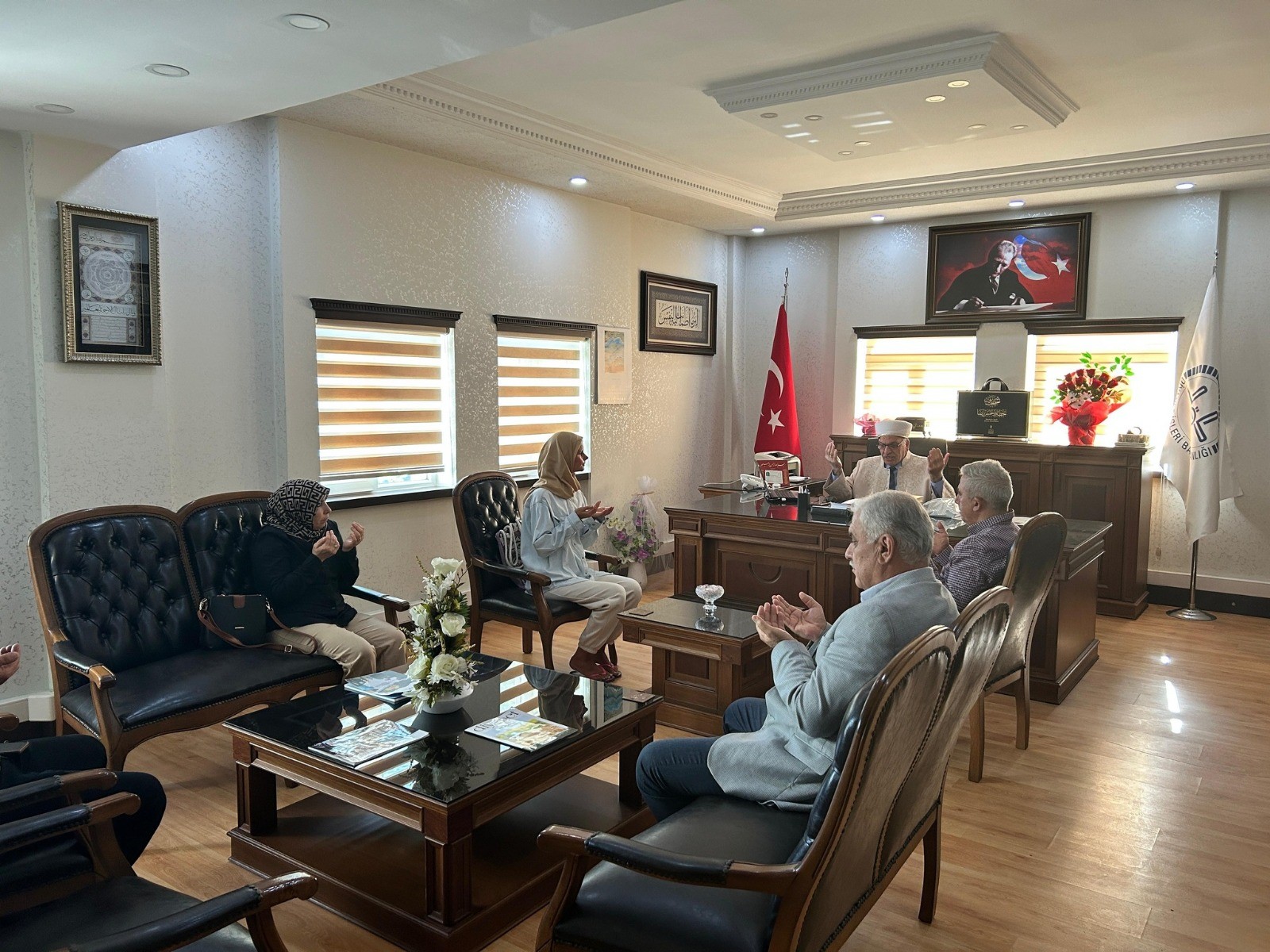 Polonyali Gazeteci Antalyada Musluman Oldu (1)