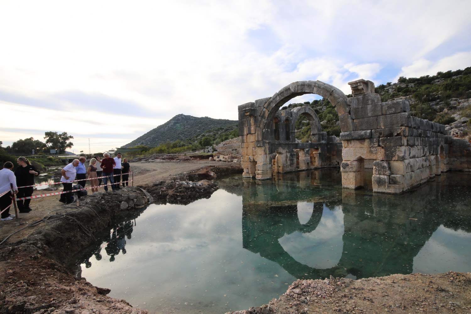 Rektör Özkan, Myra Antik Kenti’ni Ziyaret Etti (1)