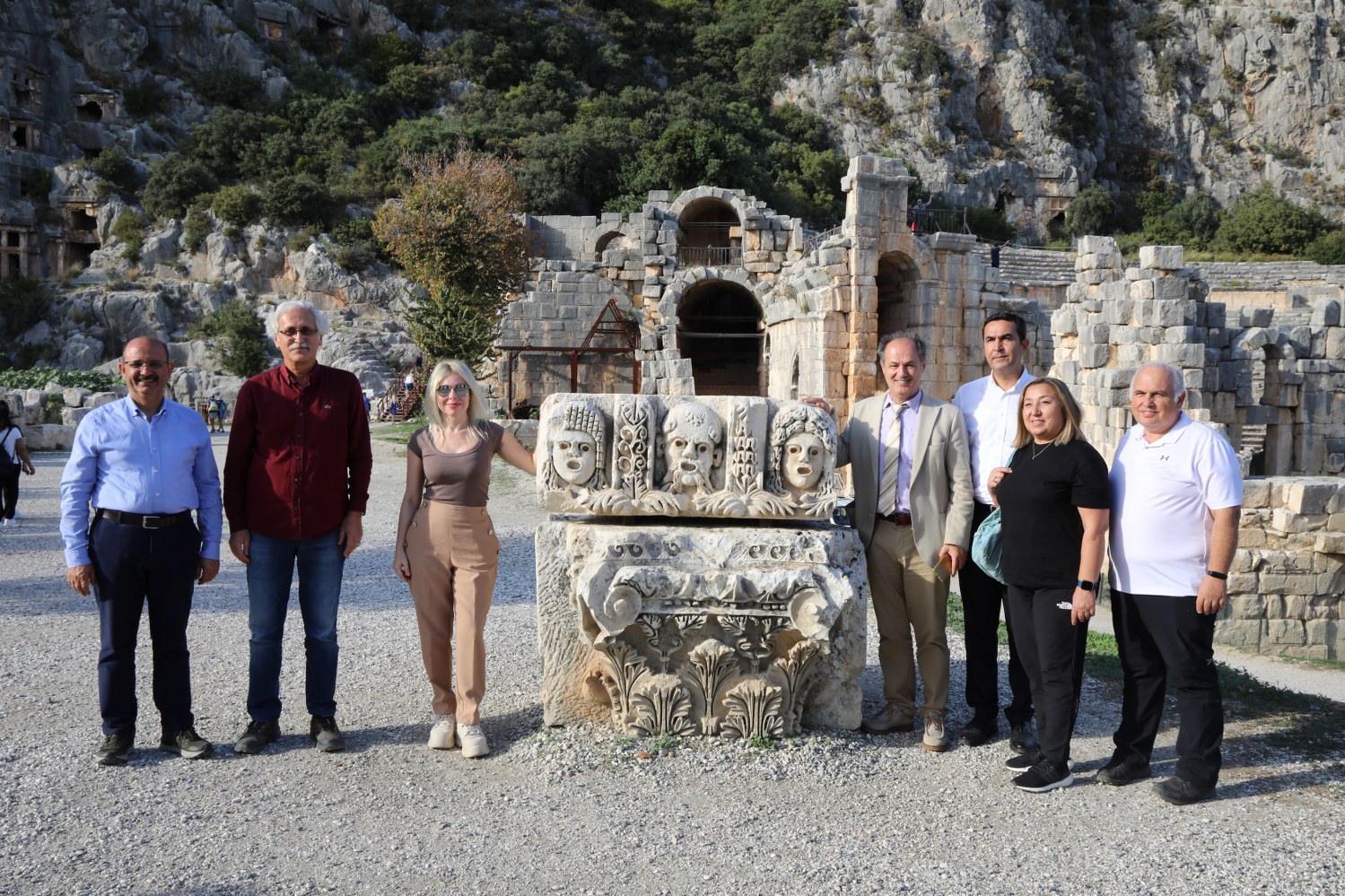 Rektör Özkan, Myra Antik Kenti’ni Ziyaret Etti (4)