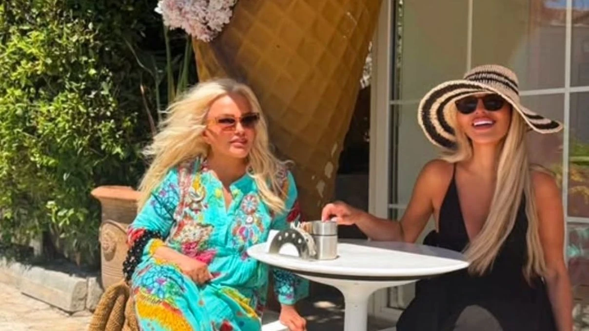 Seren Serengilin Annesi Nevin Teoman Kimdir Nevin Teomanin Hastaligi Ne