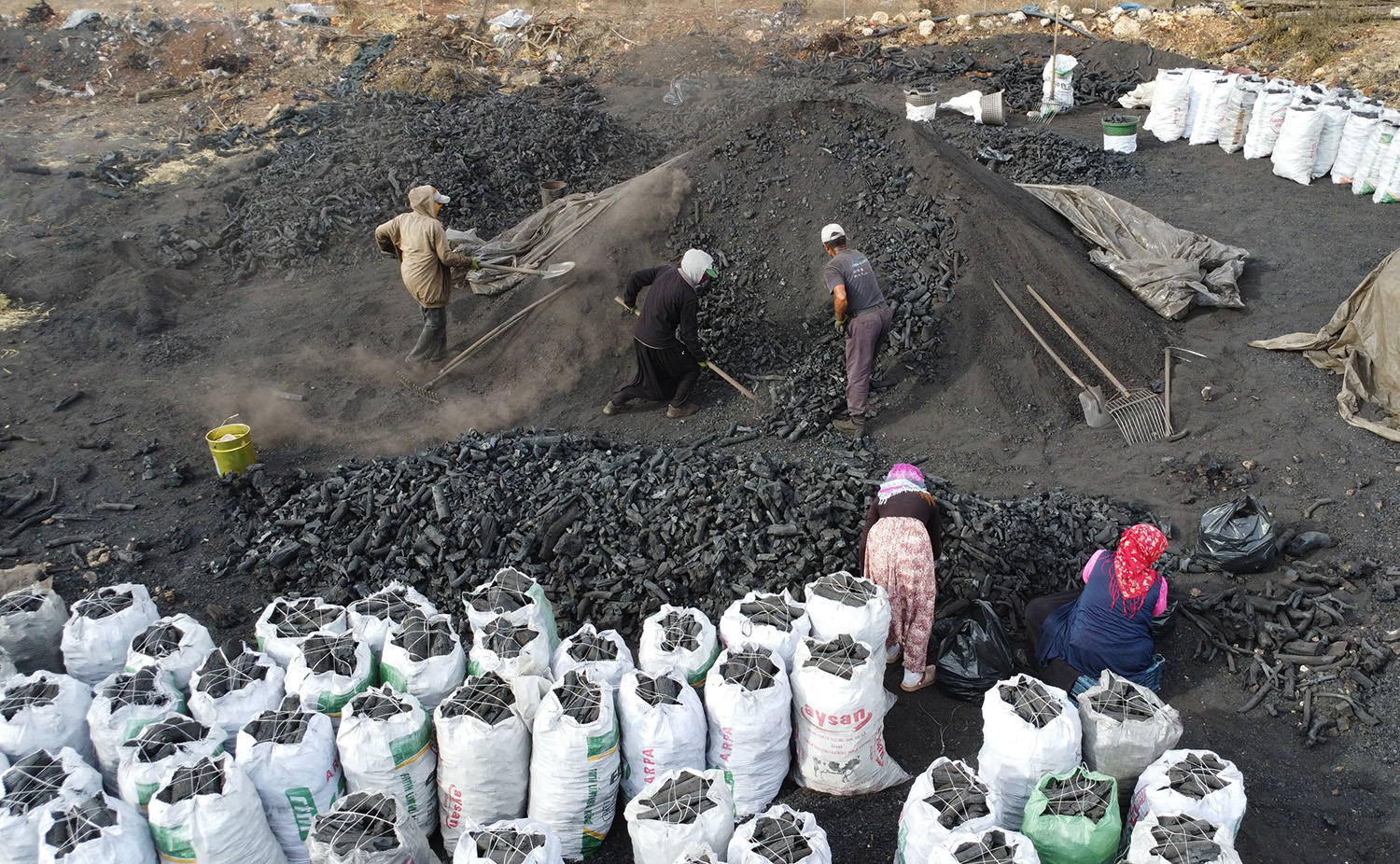 Torosların Eteğinde Zorlu 'Kömür' Mesaisi (5)