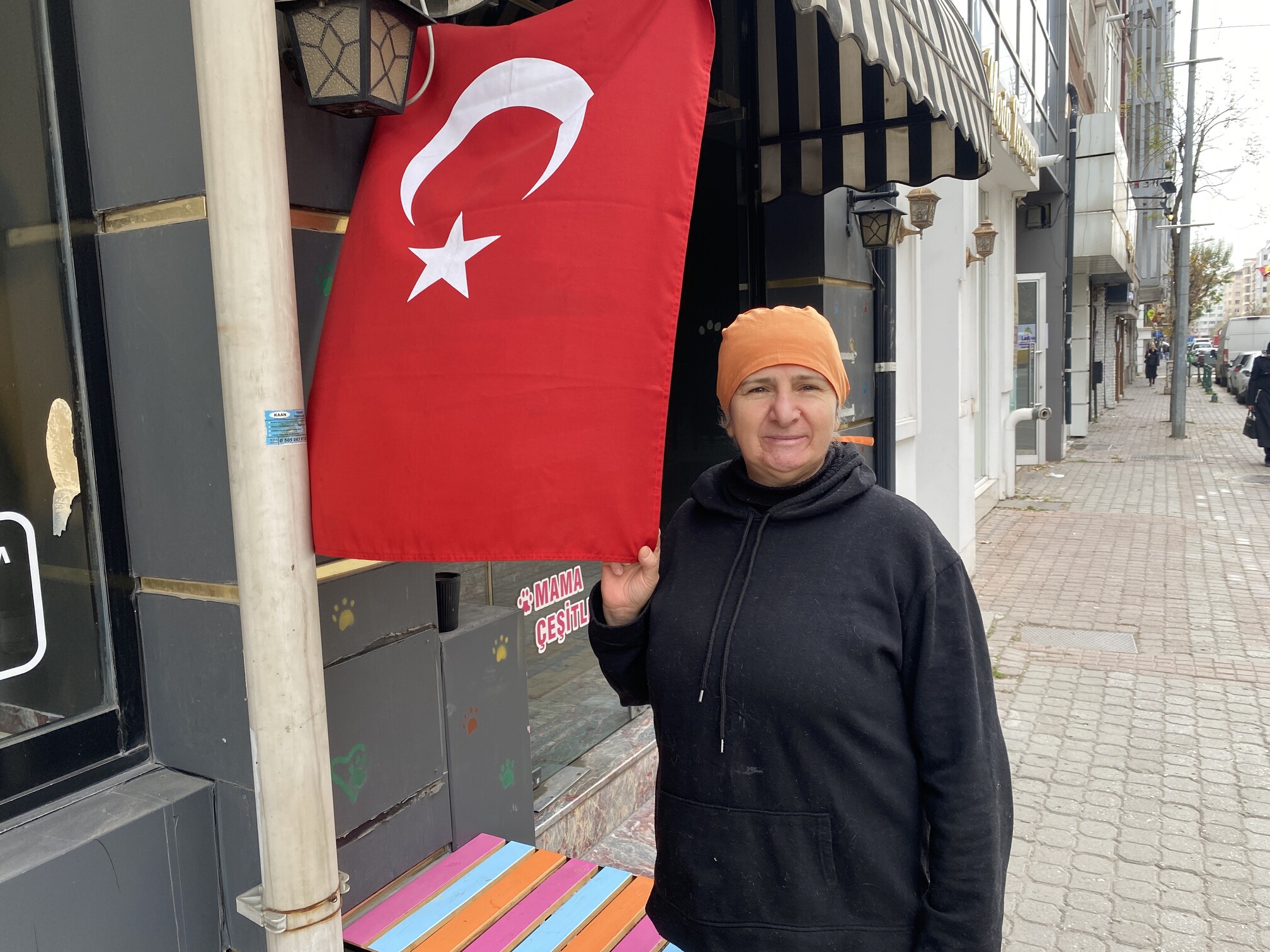 Turk Bayragini Open Kadin Duygulandirdi (2)