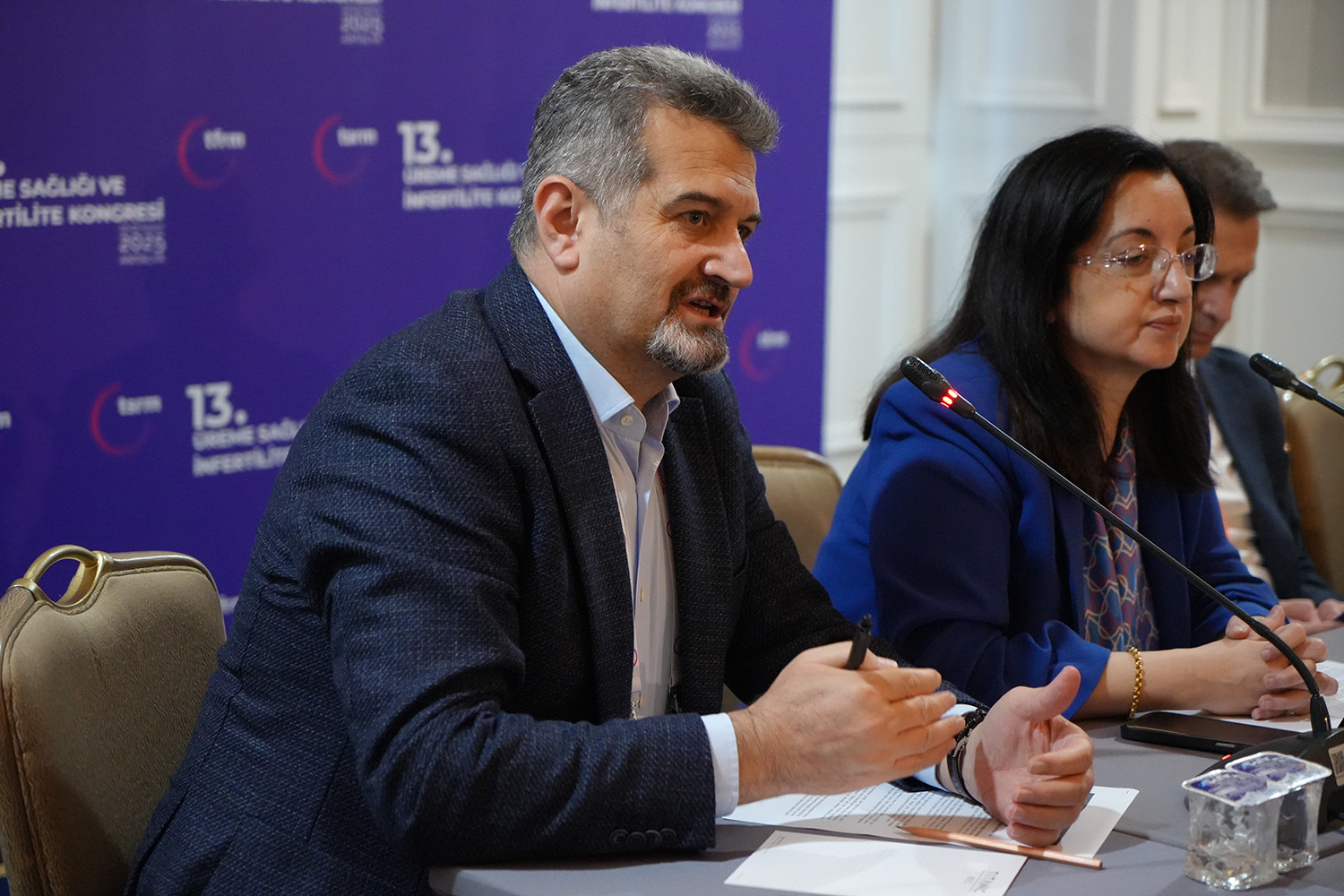 Türkiye'de Genç Nüfusun Azaldığına Dikkat Çekti 03