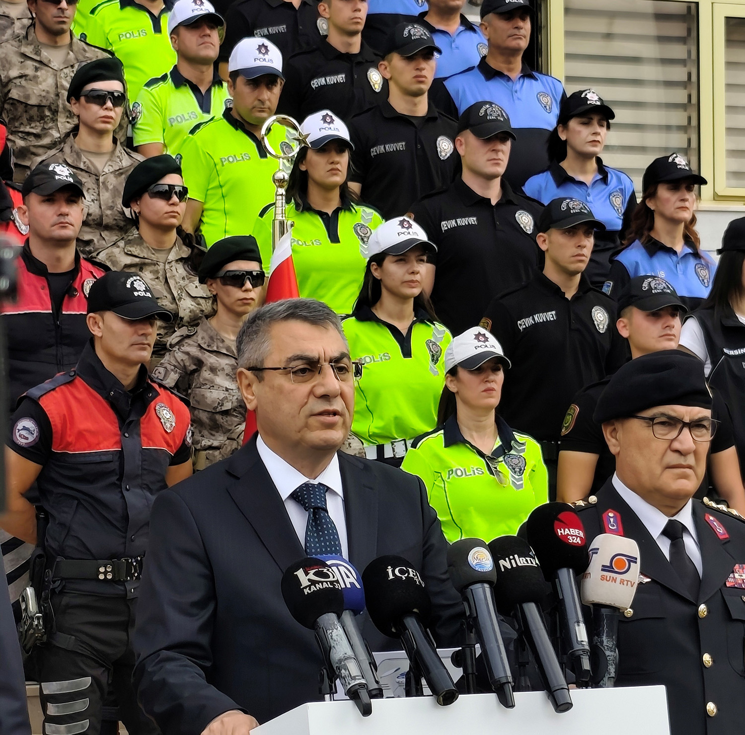 Vali Toros; “Suça Geçit Vermeyeceğiz” (2)