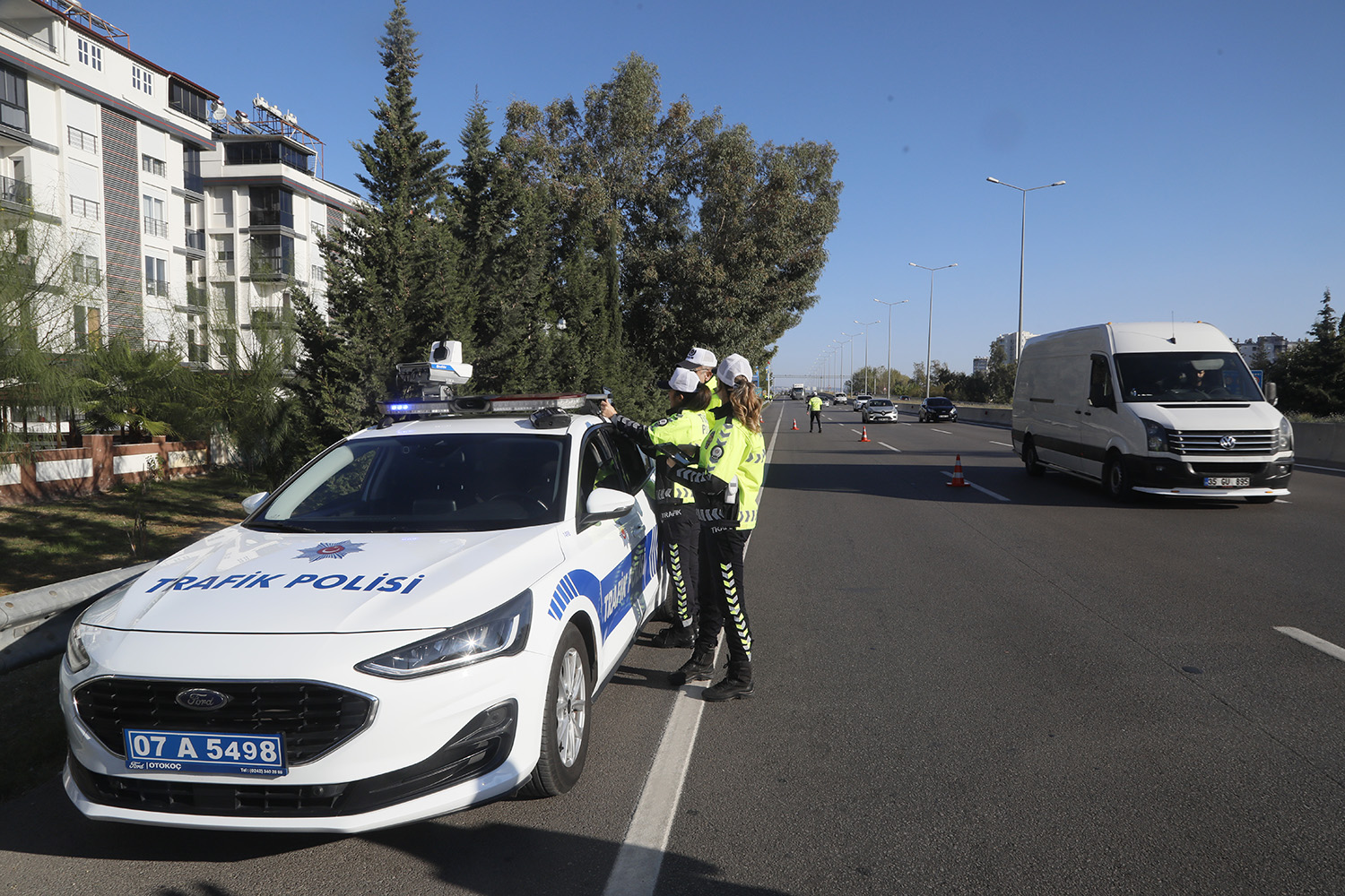 Y A P A Y Z E K A L I R A D A R S I S T E M I Y L E 4 S E R I T T E 1020179 302721