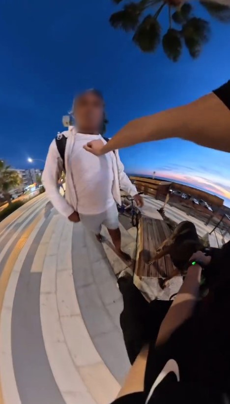 Yabancı Kız Çocuğu Hayatının Şokunu Yaşadı (1)