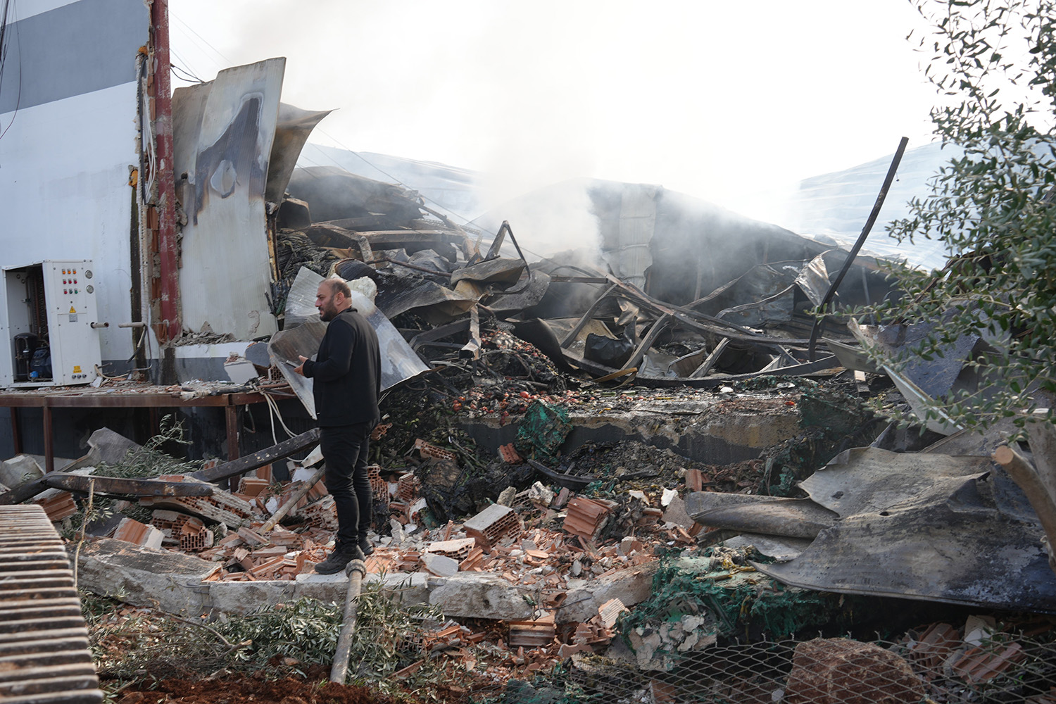 Yangının Faturası Ağır Oldu! Hasar 15 Milyon (7)