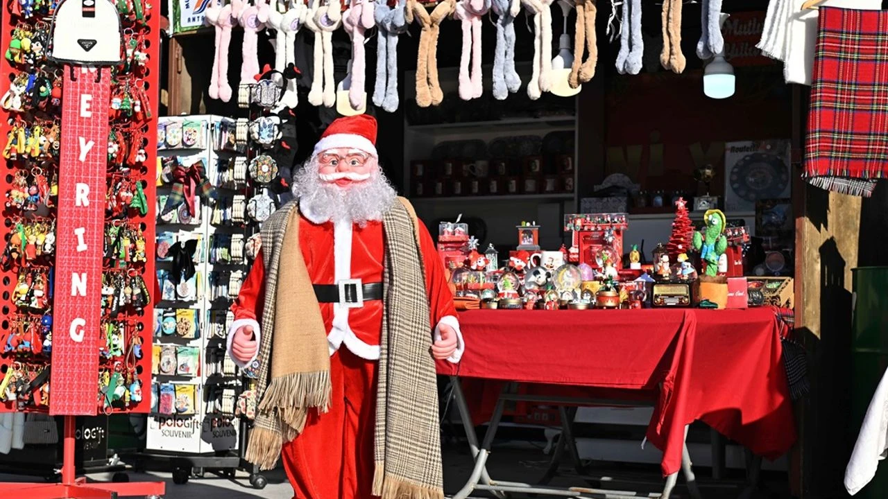 Yeni Yil Çarsisi Antalya