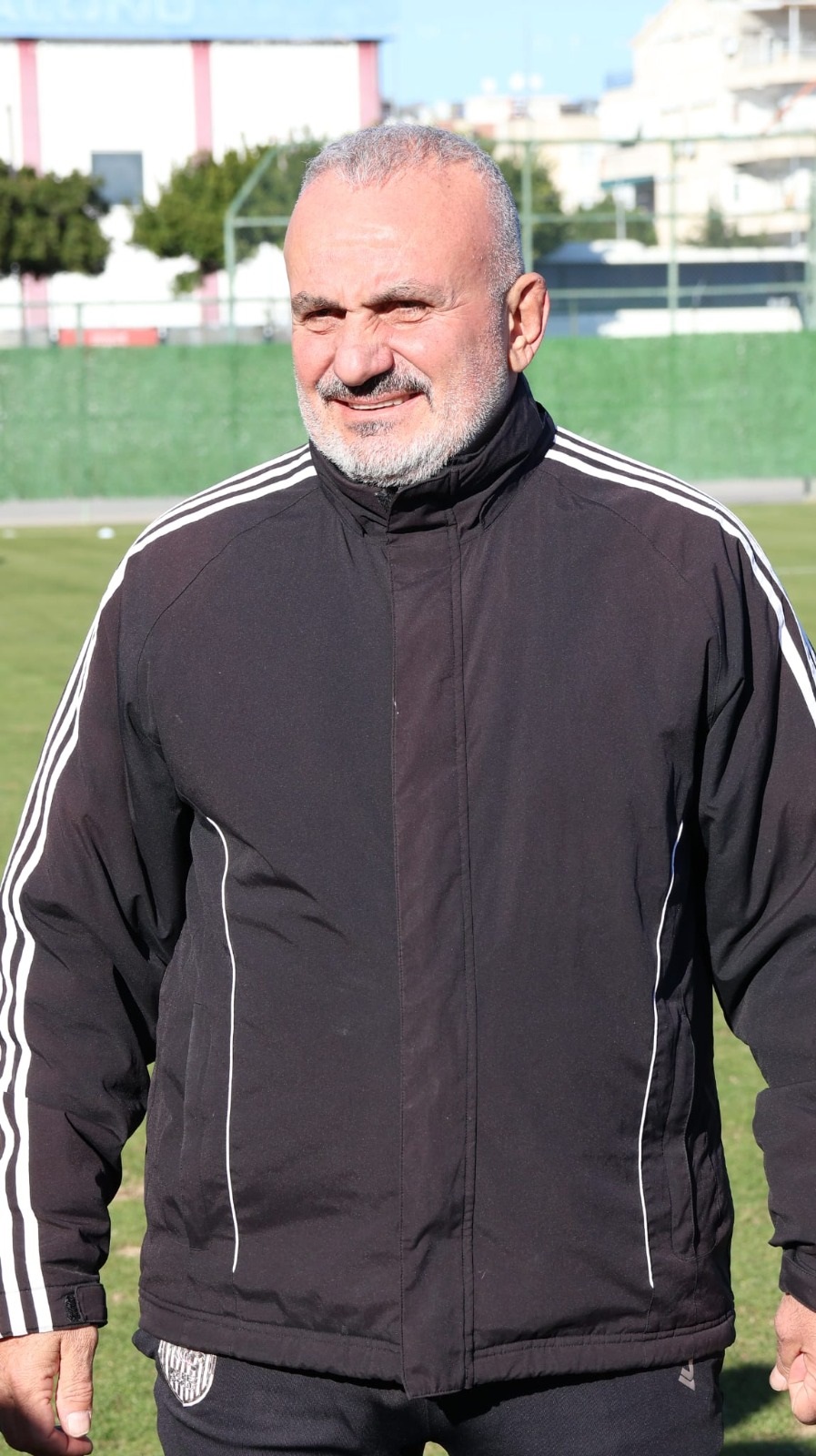 3E2E332E 3231 46A5 A516 0Eb5C569Bb18