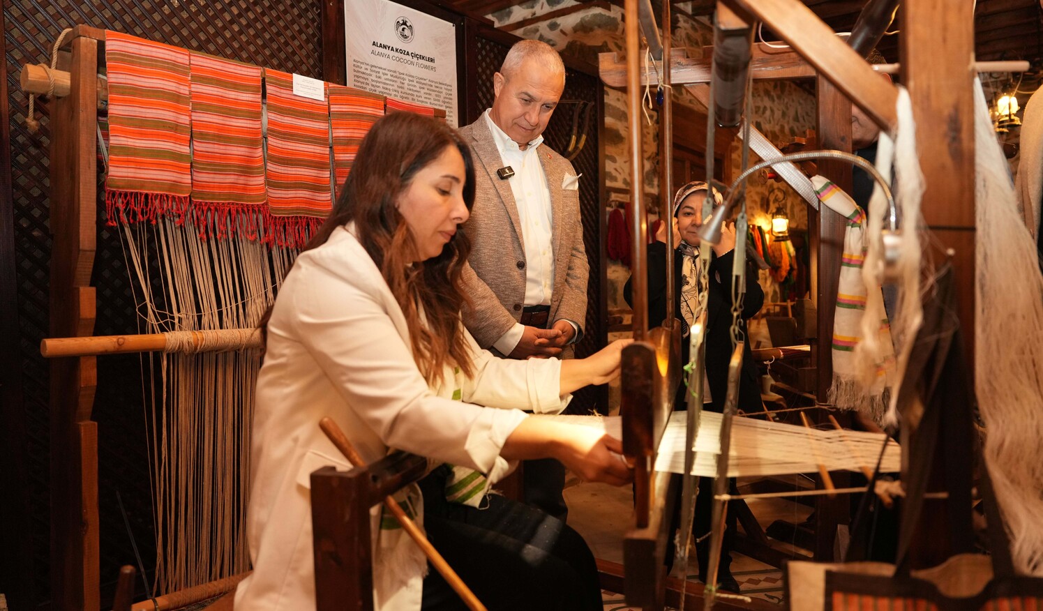 A L A N Y A N I N A S I R L I K M I R A S I G E L E C E G E D O K U N 1087881 322916