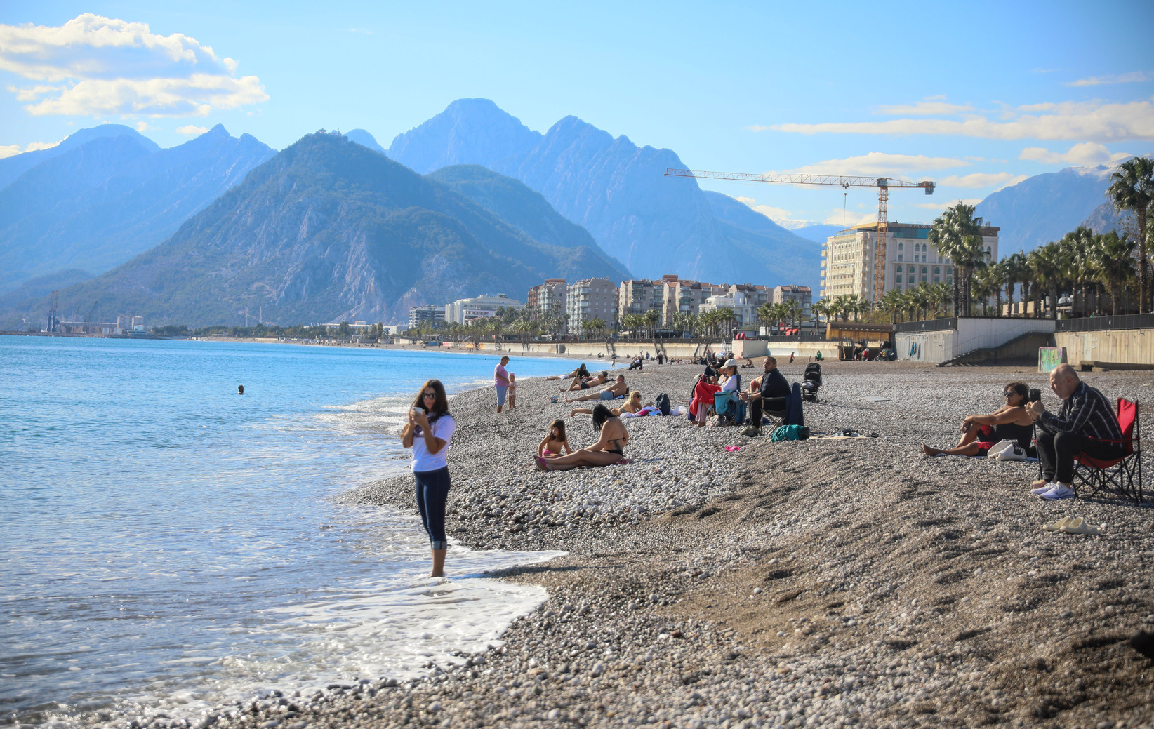 A R A L I K A Y I N D A D E N I Z E G I R I P G U N E S L E N D I L E 1055080 313093