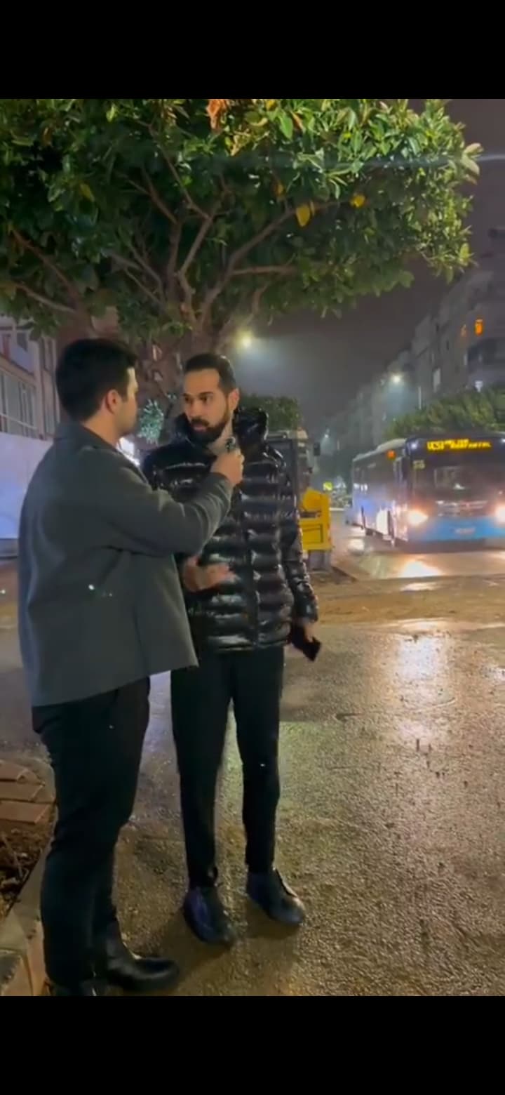 Ak Gençlik Mikrofon Uzattı Antalyalılar Sitem Etti (1)-1