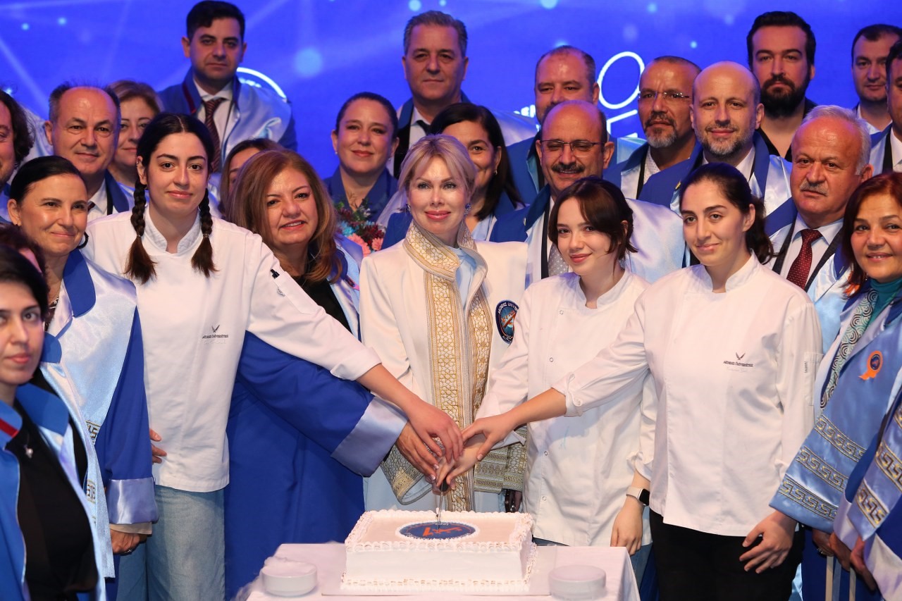 Akdeniz Universitesi Akademik Toren (3)