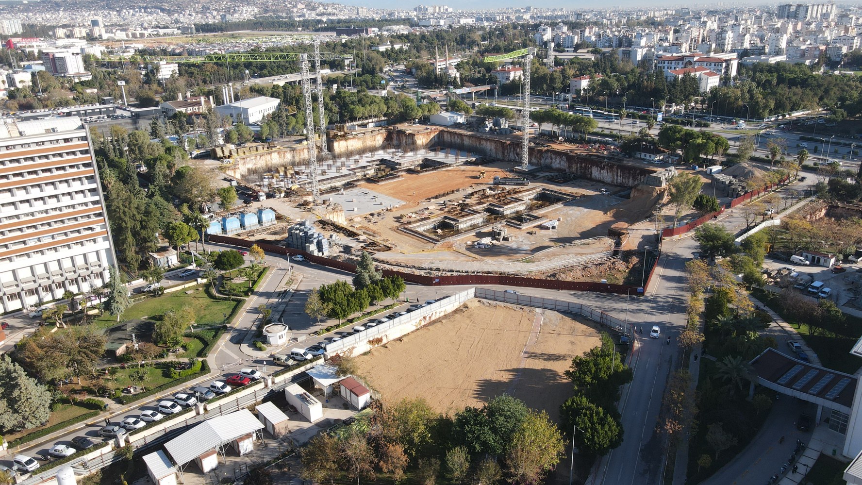 Akdeniz Üniversitesi’nde Inceleme Yapıldı (2)