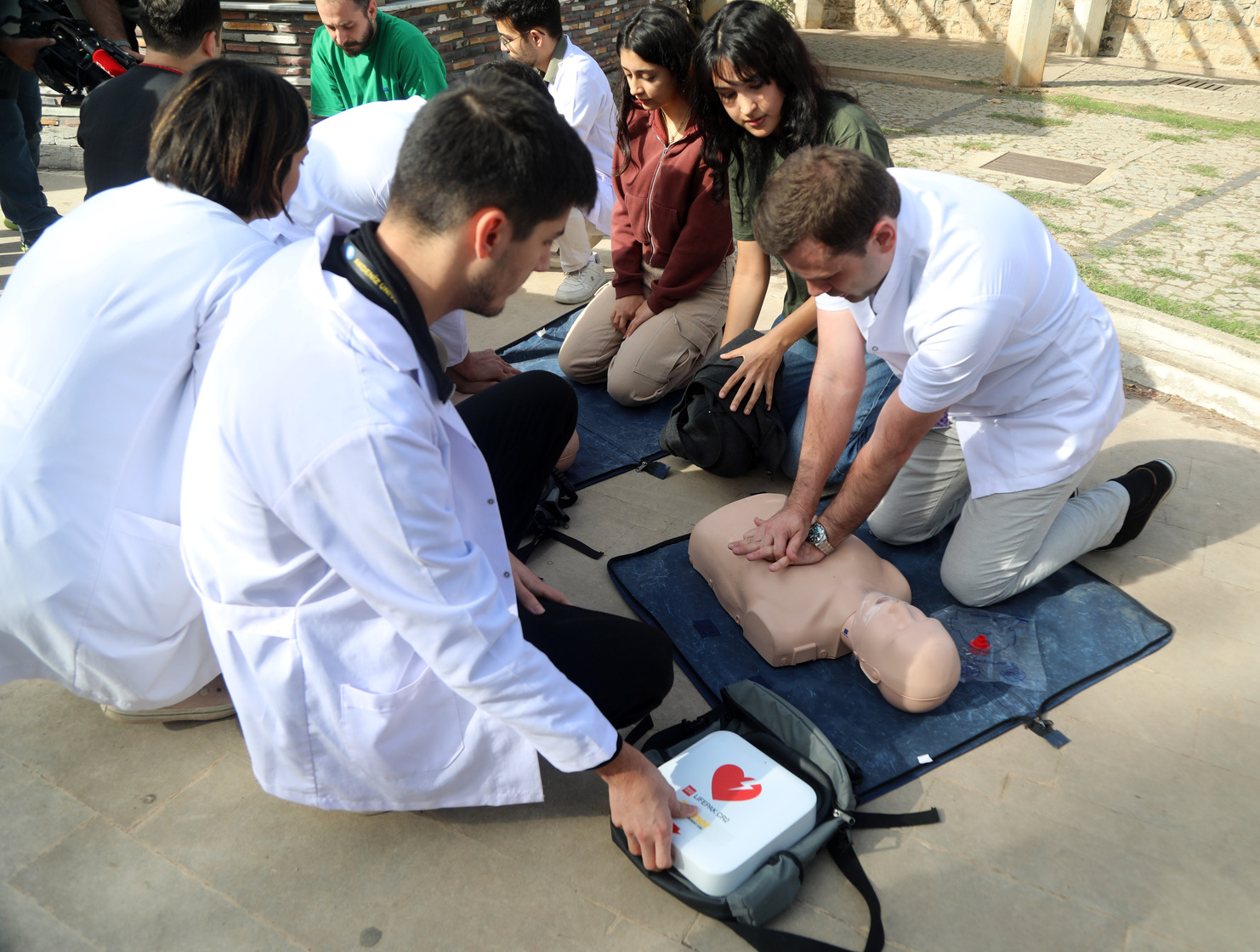 Akdeniz Üniversitesi’nde Yaşam Kurtaran Eğitim (4)