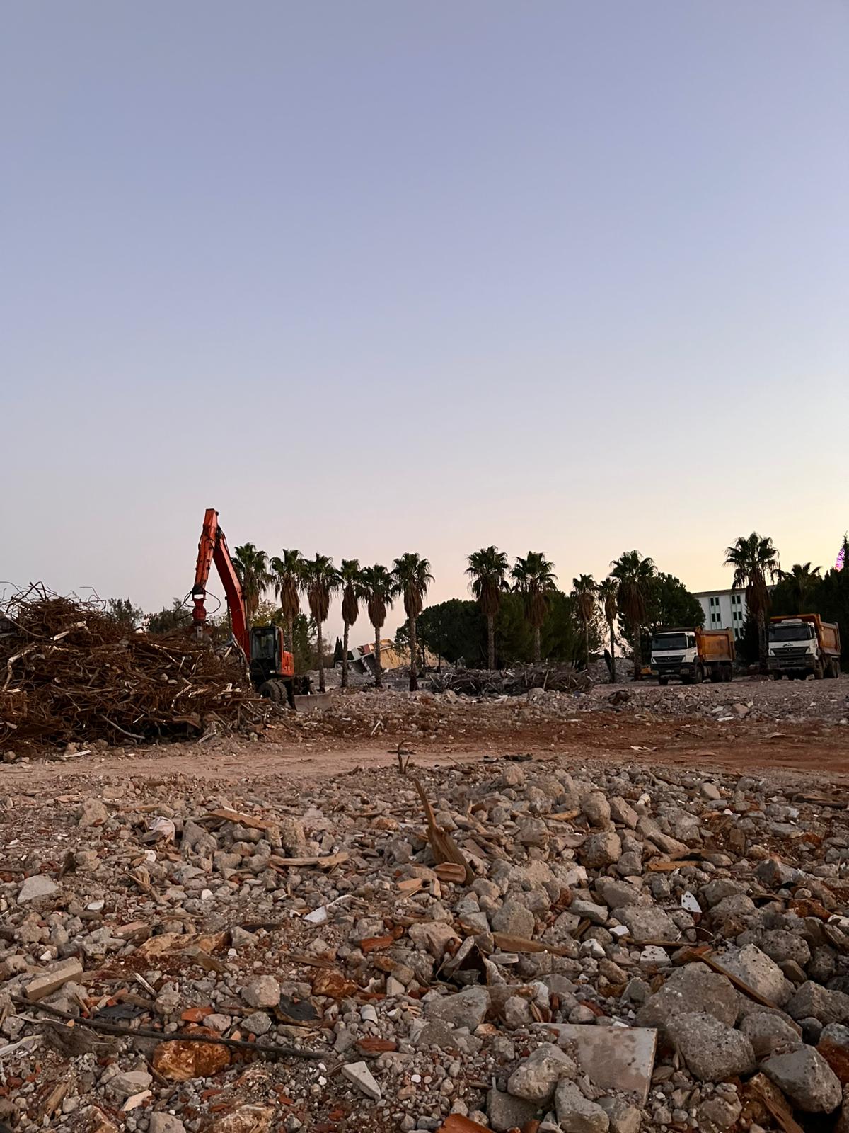 Akdeniz Yurdu Yikim (2)