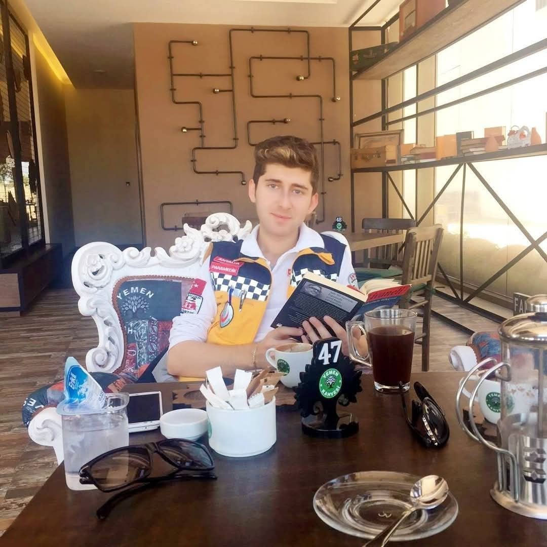 Anne Duruşmaya Oğlunun Fotoğrafıyla Geldi (2)