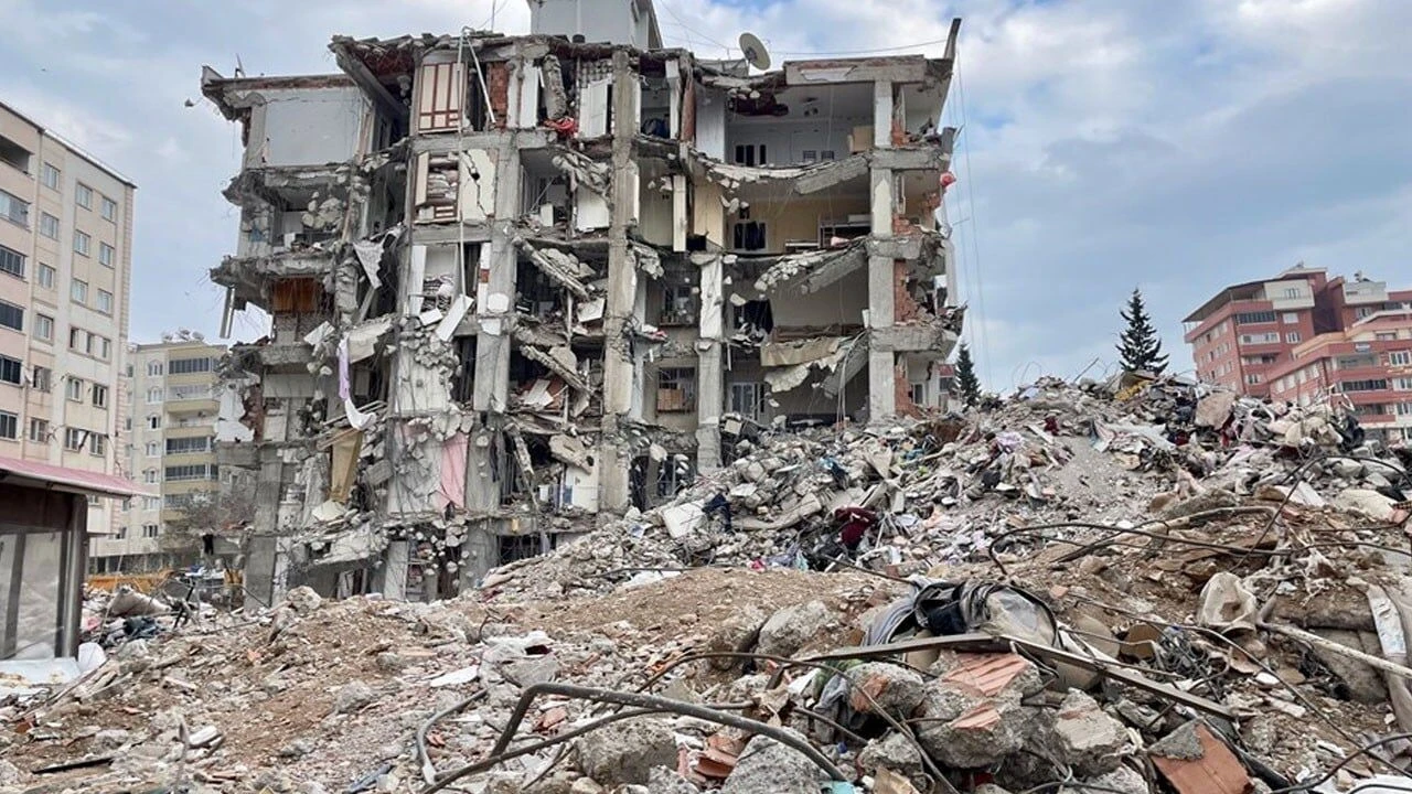 Antalya Da Hangi Ilçelerde Deprem Oldu (3)