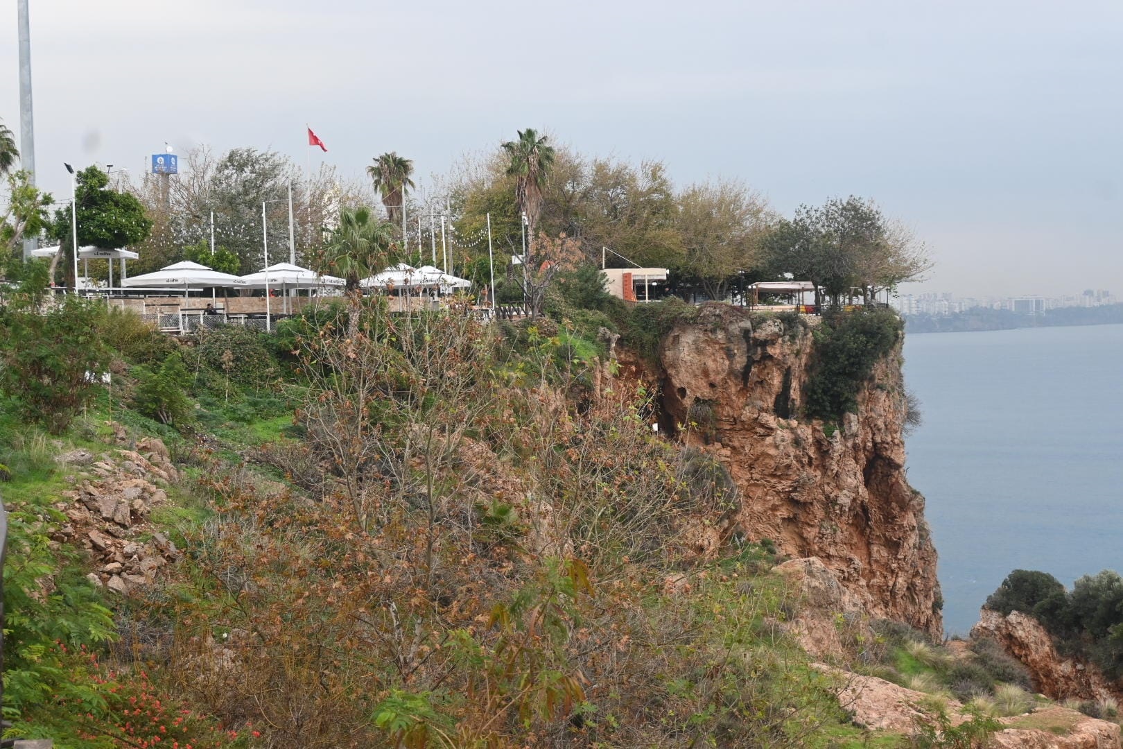 Antalya, Falezleri Için Ayağa Kalktı (8)