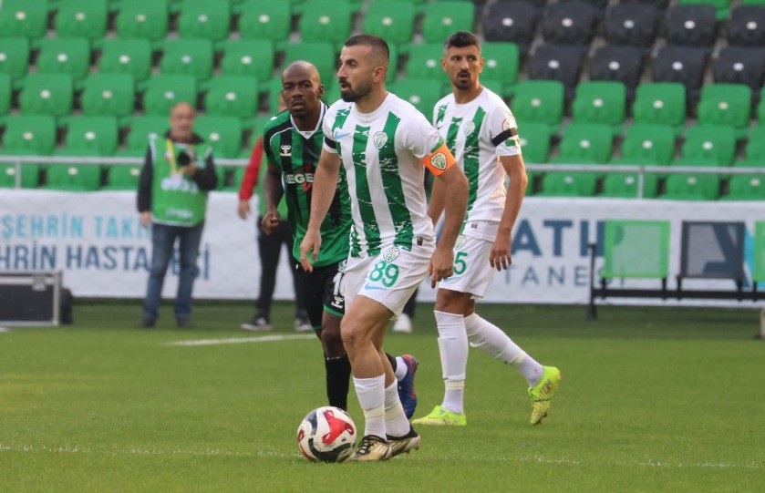 Antalya Futbolu 2025’E Bu Maçlarla Veda Ediyor (3)