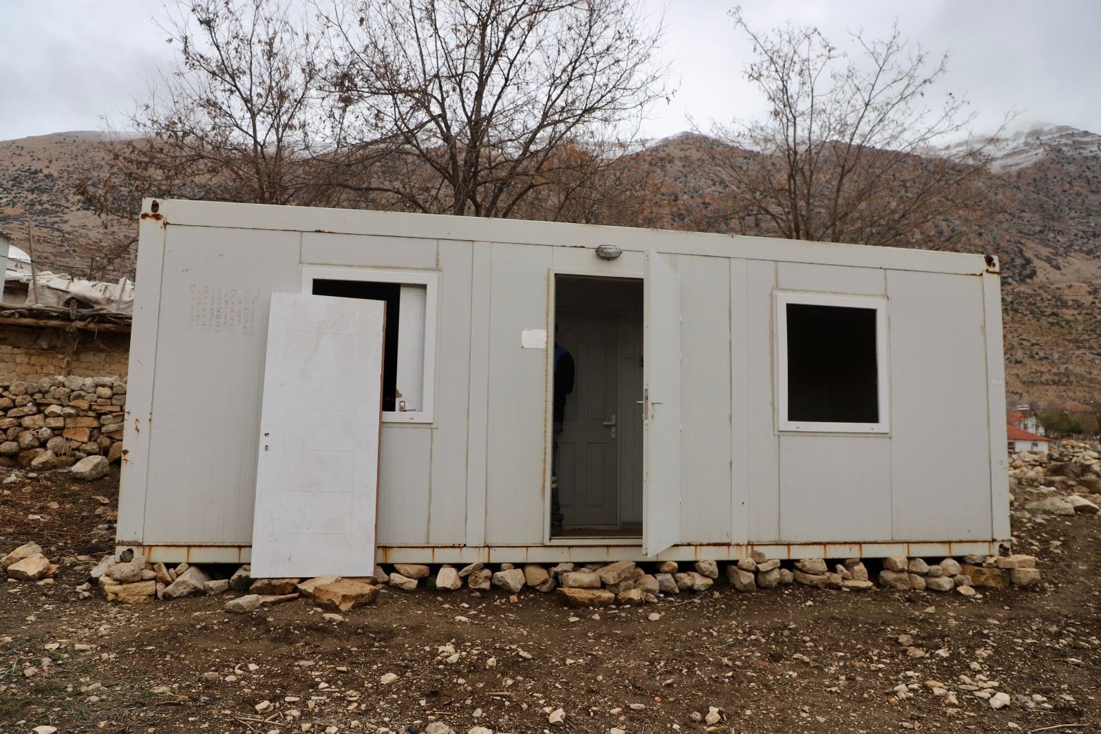 Antalya’da Belediye ‘Yuva’ Oldu (1)