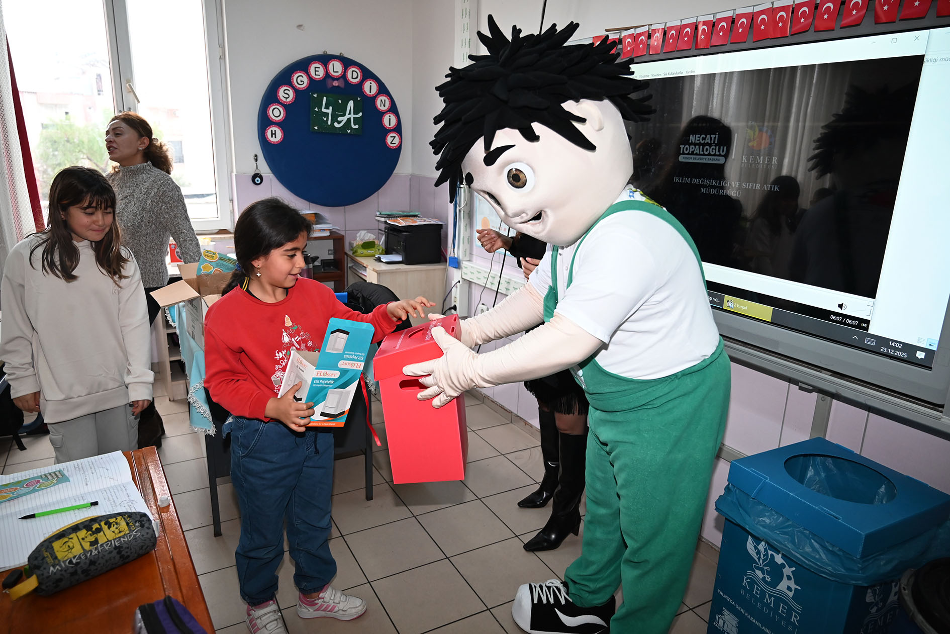 Antalya’da Dedektifler Iş Başında (6)