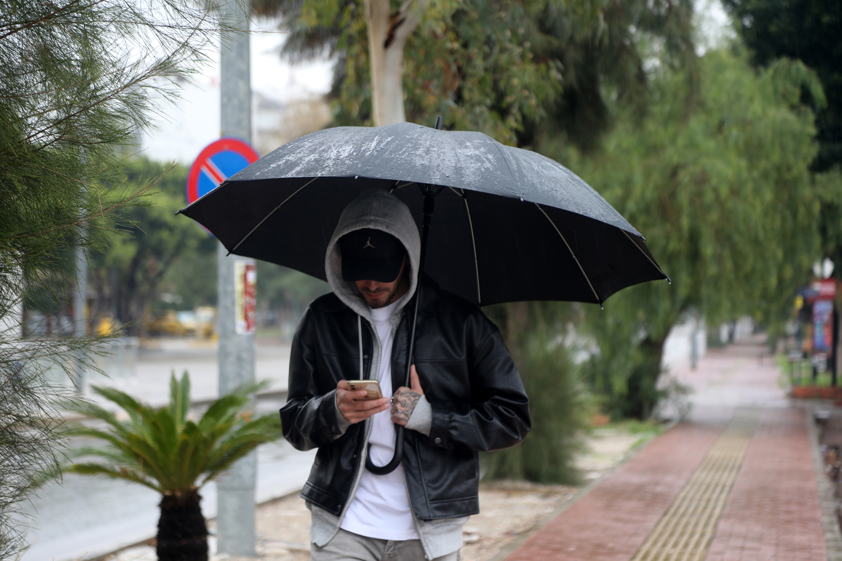 Antalyada Saganak Etkili Oldu (1)