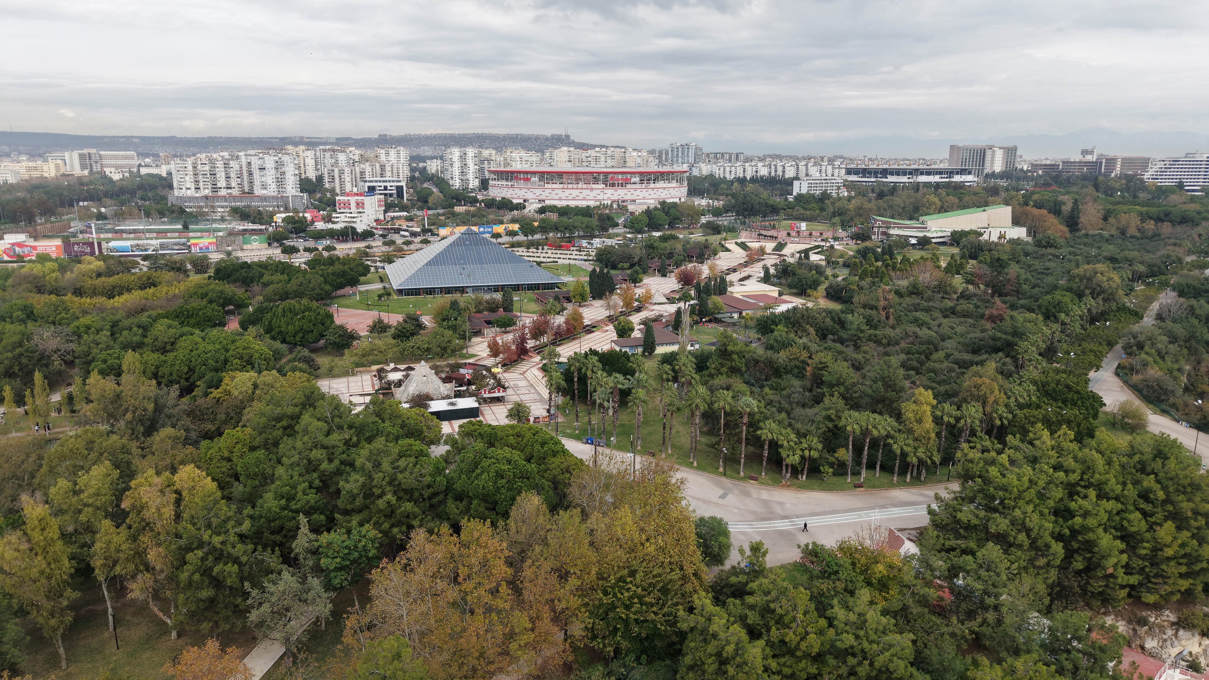 Antalya’daki 6 Milyar Dolarlık Arazi Davası Bam’dan Geldi Bam’a Gitti (2)