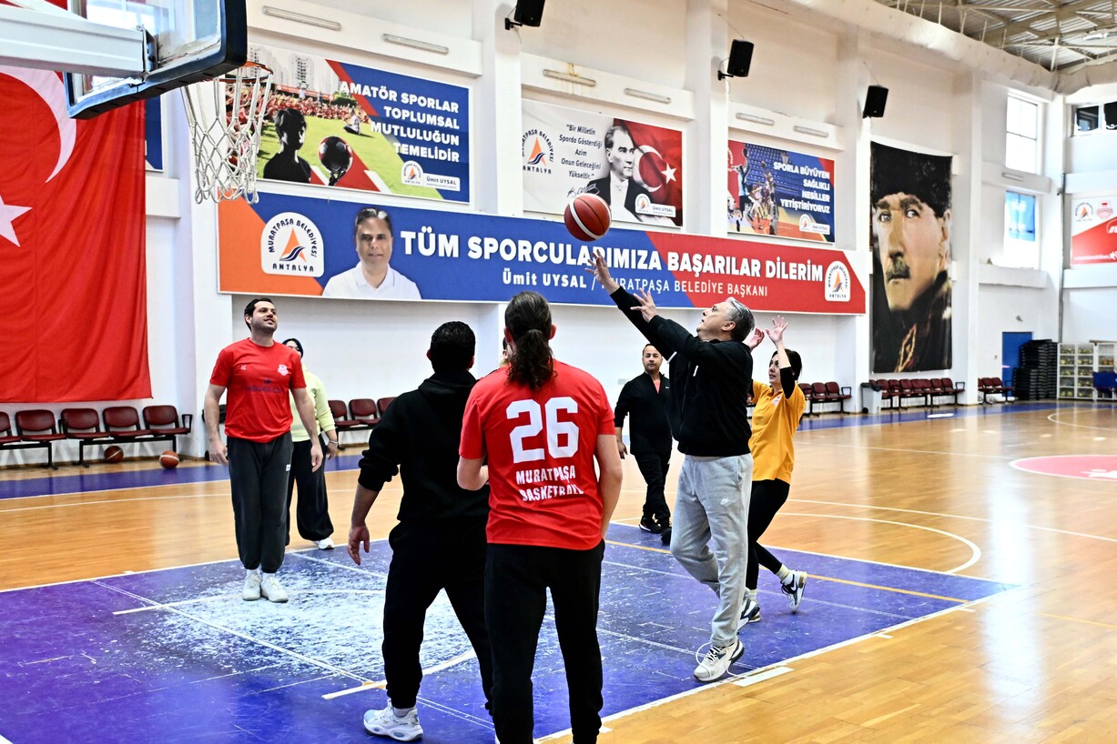 Antalya’dan Amatör Takımlara Büyük Destek (1)-1