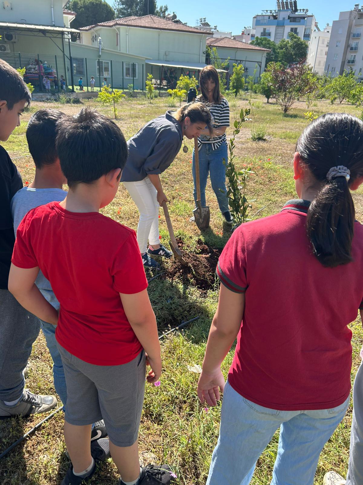 Antalyalı Aysel Öğretmen Eğitim Dünyasının Nobel'ine Aday Oldu (8)