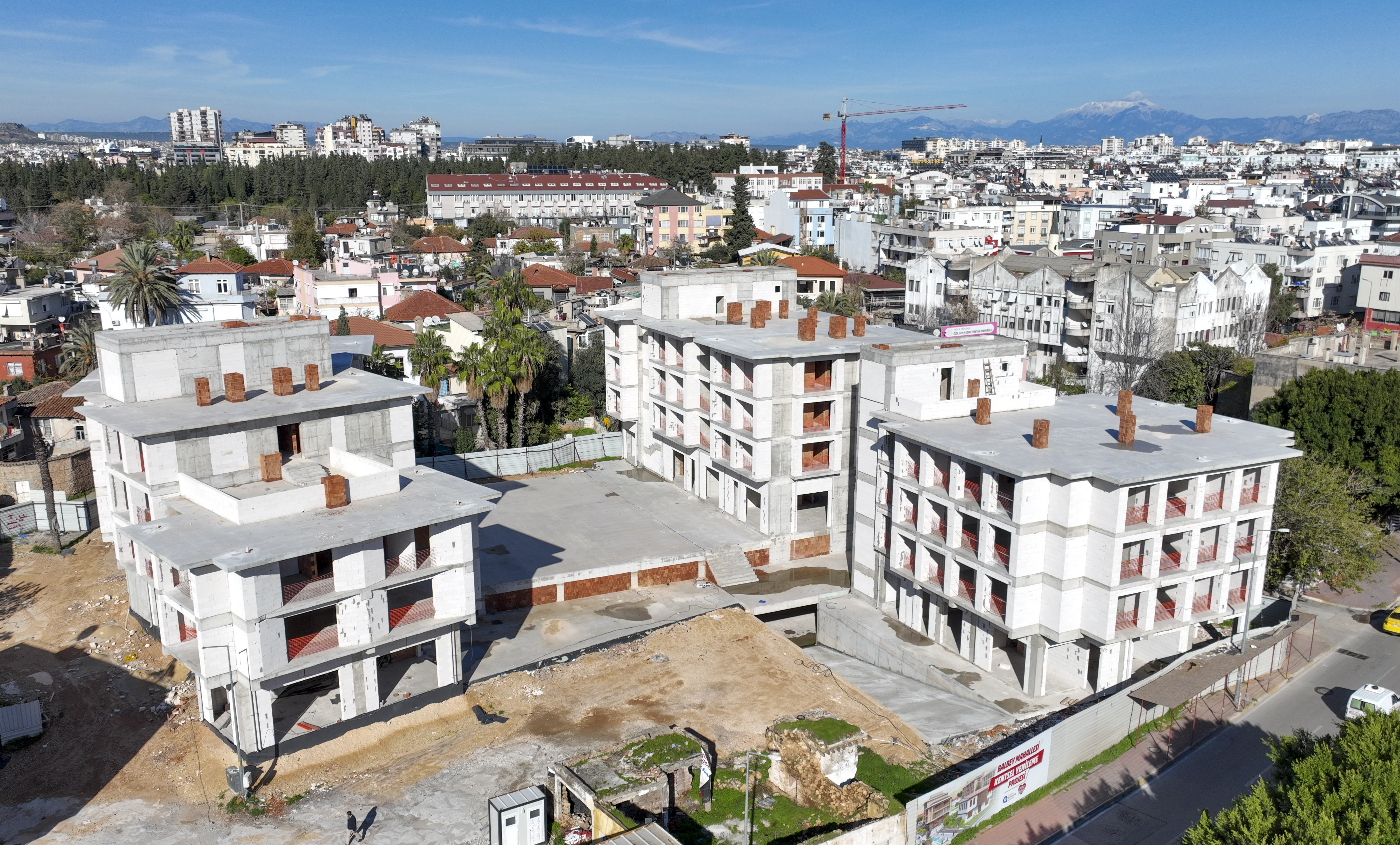 Antalya’nın En Eski Mahallesi Balbey’de Kentsel Yenileme Projesinde Ilk Etap Tamamlandı (2)