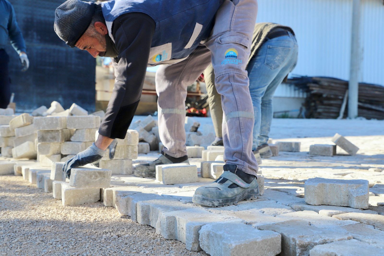 Antalya’nın Üç Mahallesine Yol (4)