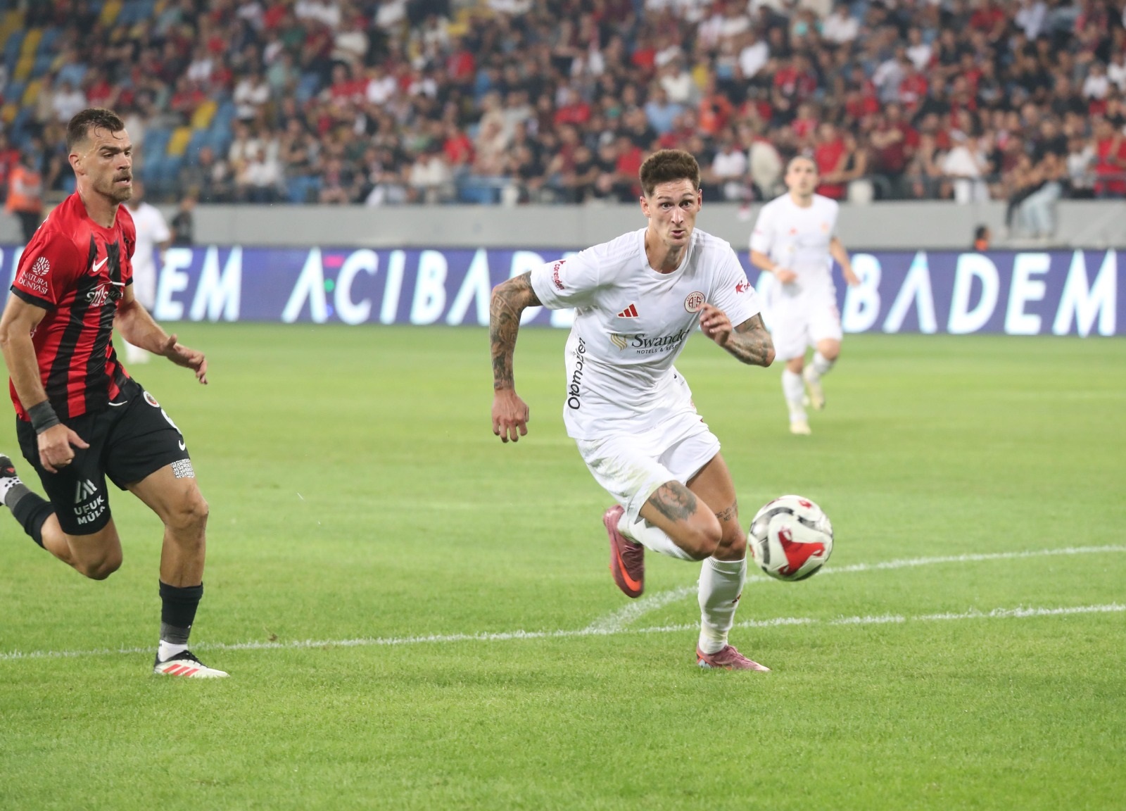 Antalyaspor’da Ilk Fesih Şoku (4)