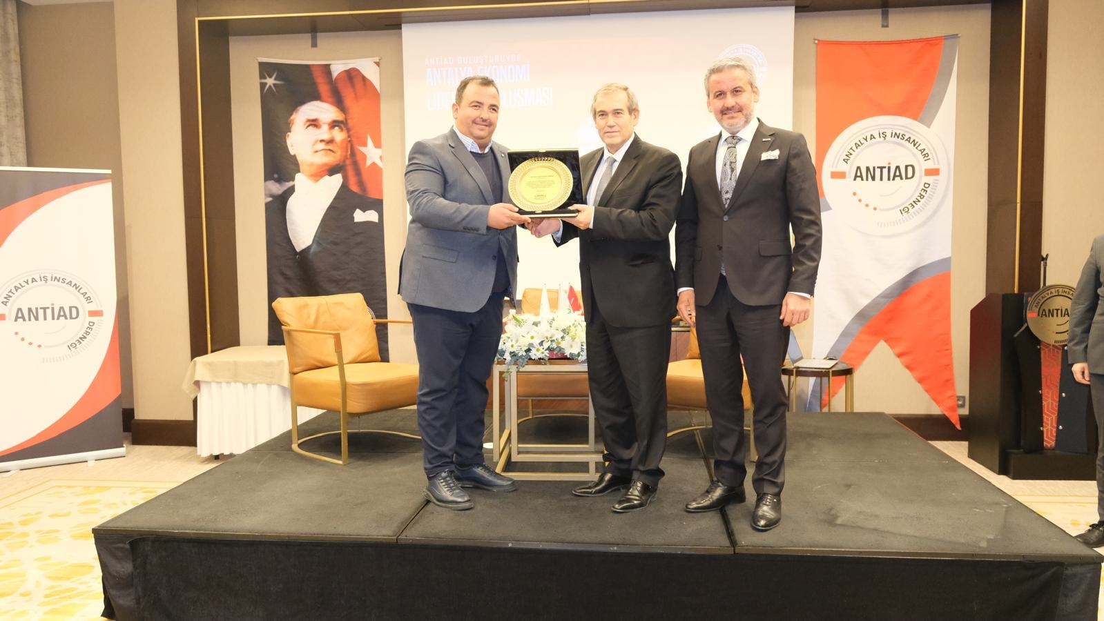 Anti̇ad’dan Antalya Ekonomisi Için Ortak Akıl Çağırı (3)