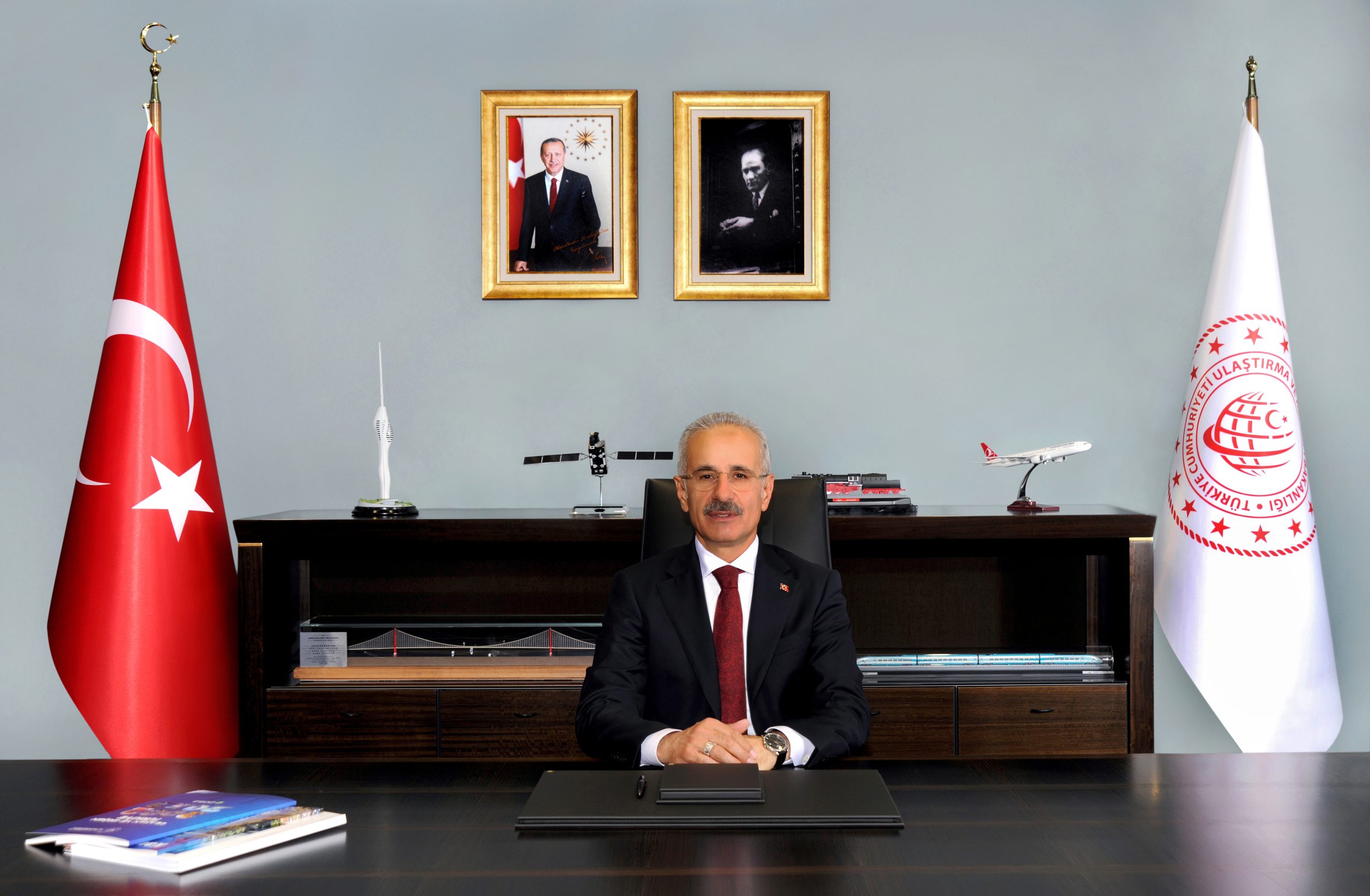 Bakan Uraloglu-4