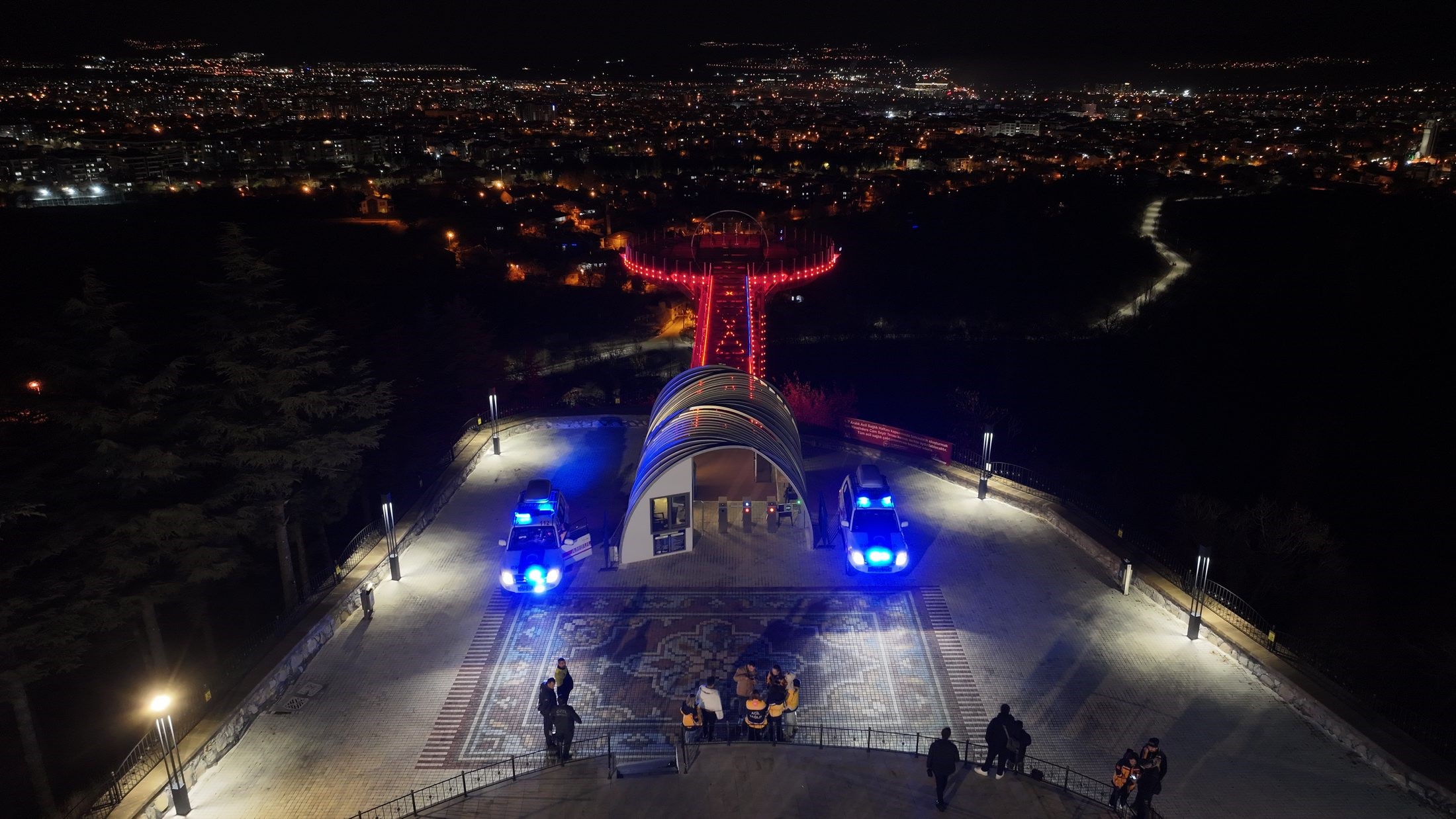 Cam Seyir Terasta Anlamlı Işıklandırma (2)