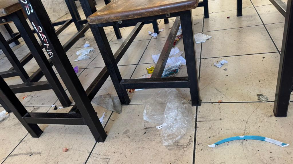 Cöp Icınde Egıtım (4)