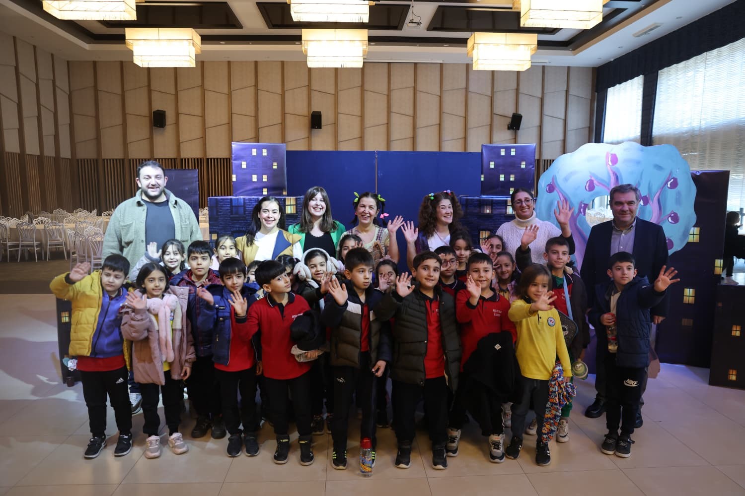 Dünyadaki Son Çiçek Oyunu, Miniklerden Büyük Beğeni Topladı (3)