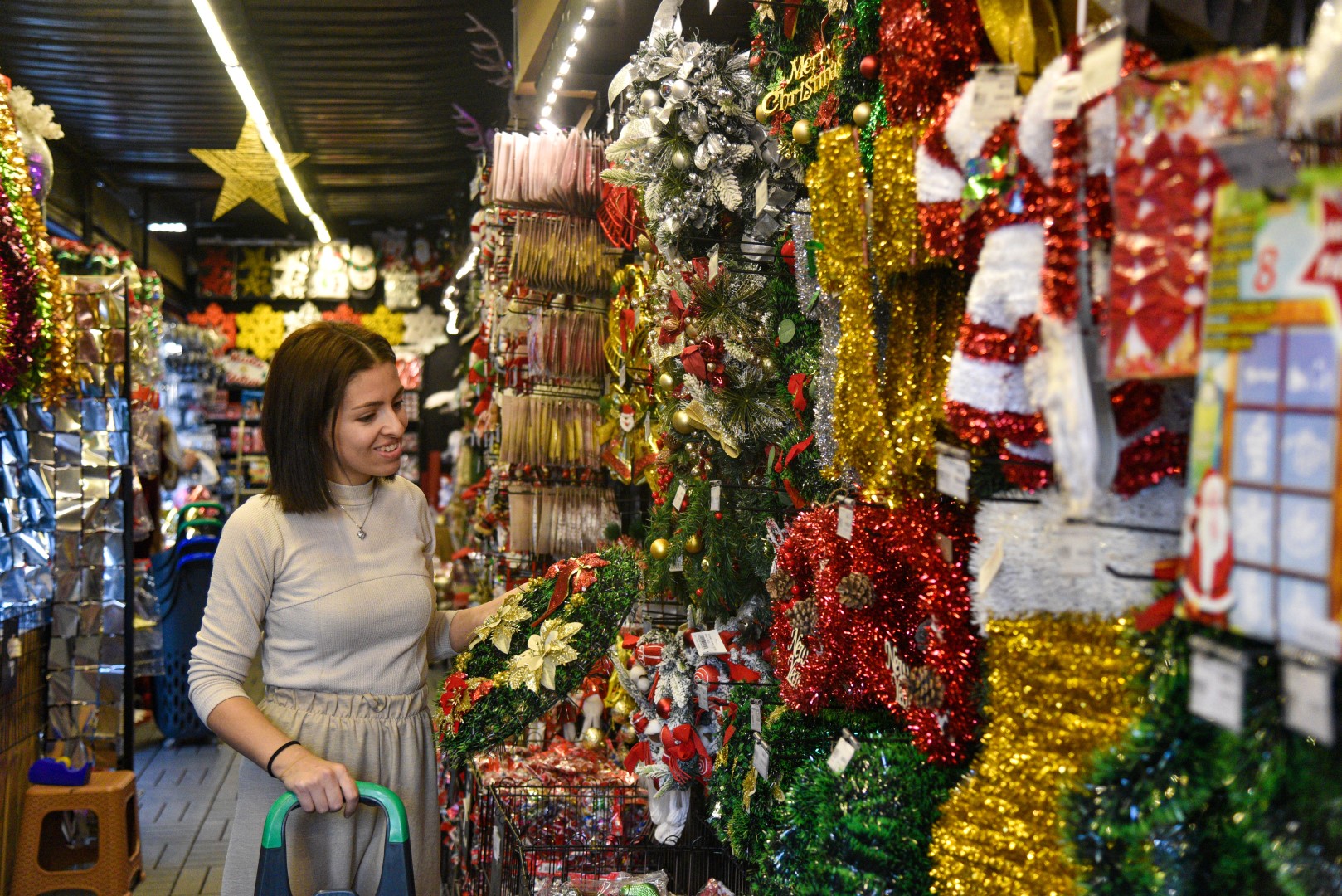 Evde Yilbasi Kutlamasina Suslu Tarife 1062339 315240 (Large)