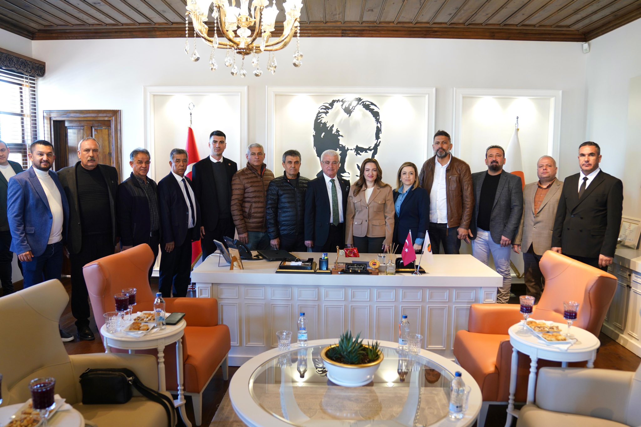 Finike Belediyesi Baskan Bocek Destek (1)-1