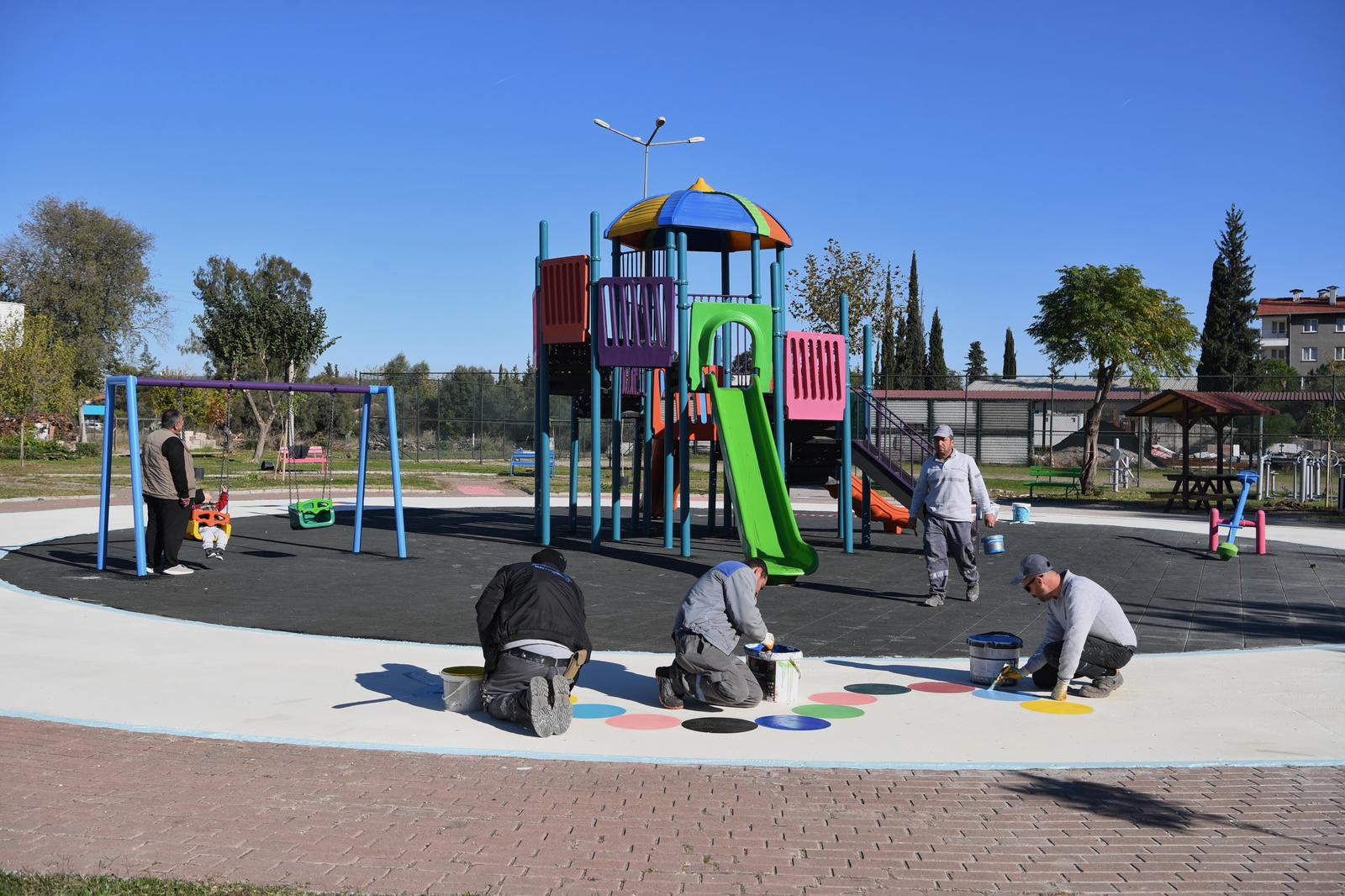 Konyaaltı Belediyesi’nden Kırsal Mahallelere Park Hamlesi (4)