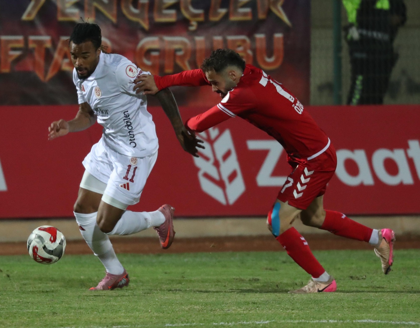 Kupada Gruplar Belli Oldu (2)