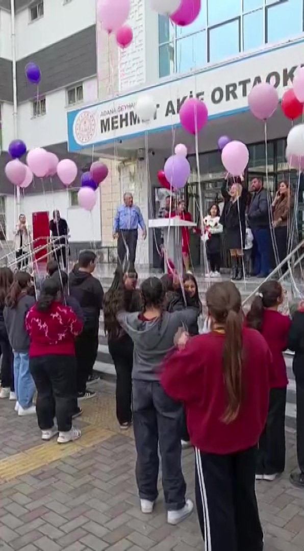 Lösemiyi Yenen İkranur 3 Yıl Sonra Okula Döndü… Okulda Çiçek Ve Balonlarla Karşılandı (2)