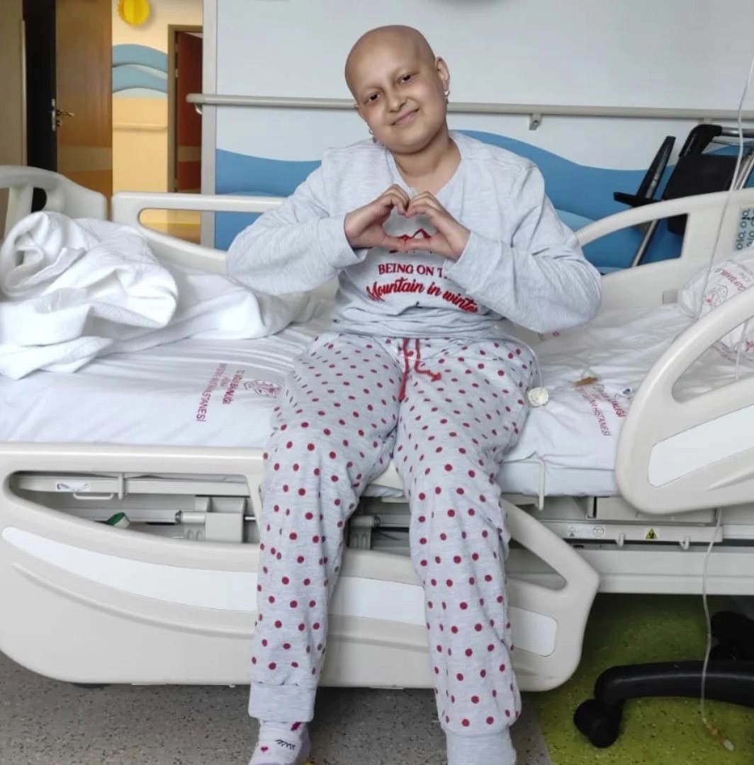 Lösemiyi Yenen İkranur 3 Yıl Sonra Okula Döndü… Okulda Çiçek Ve Balonlarla Karşılandı (4)